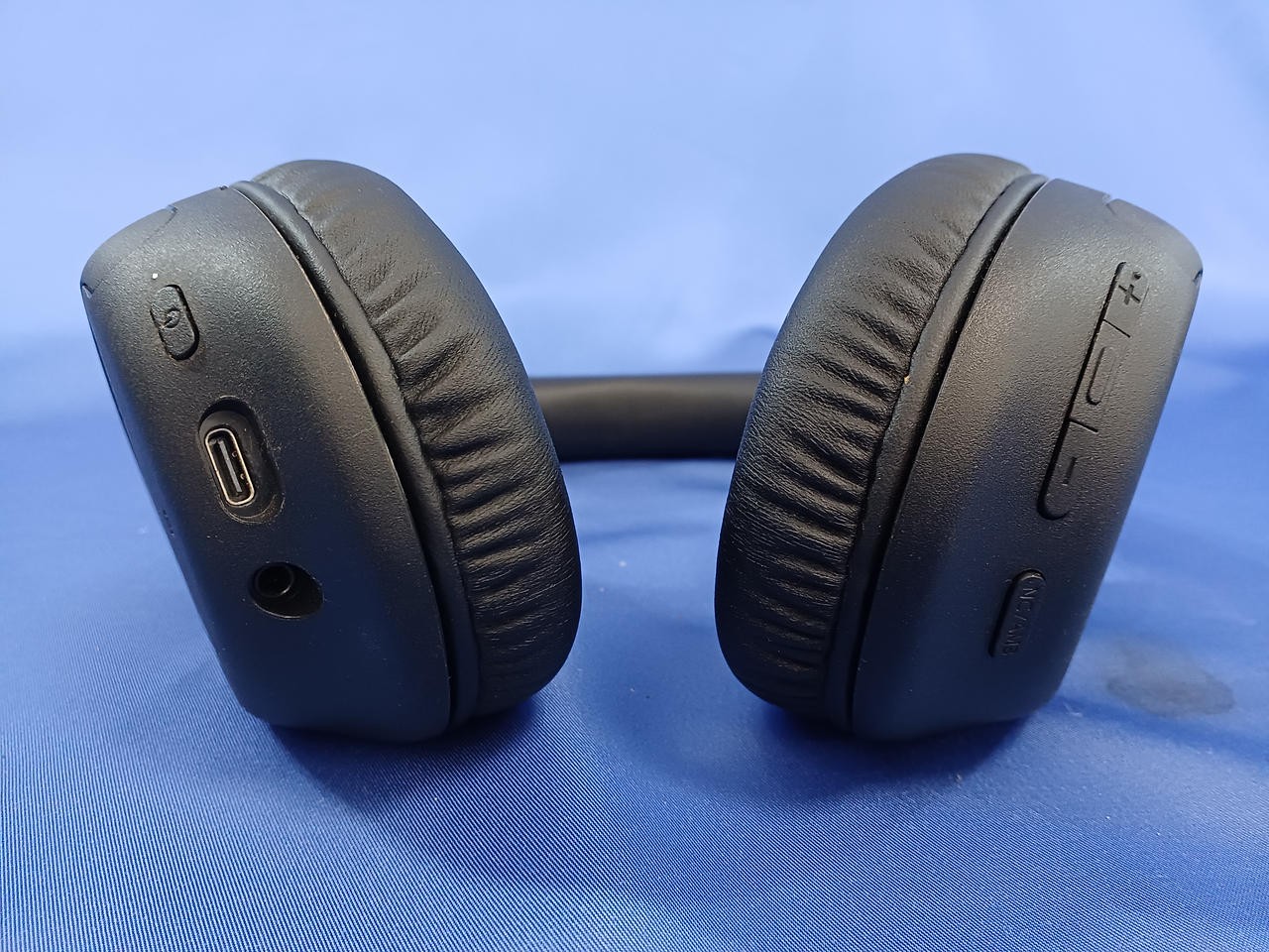 Sony WH-CH710N Wireless Noise Cancelling Headphones | Dual NC, 35h Battery