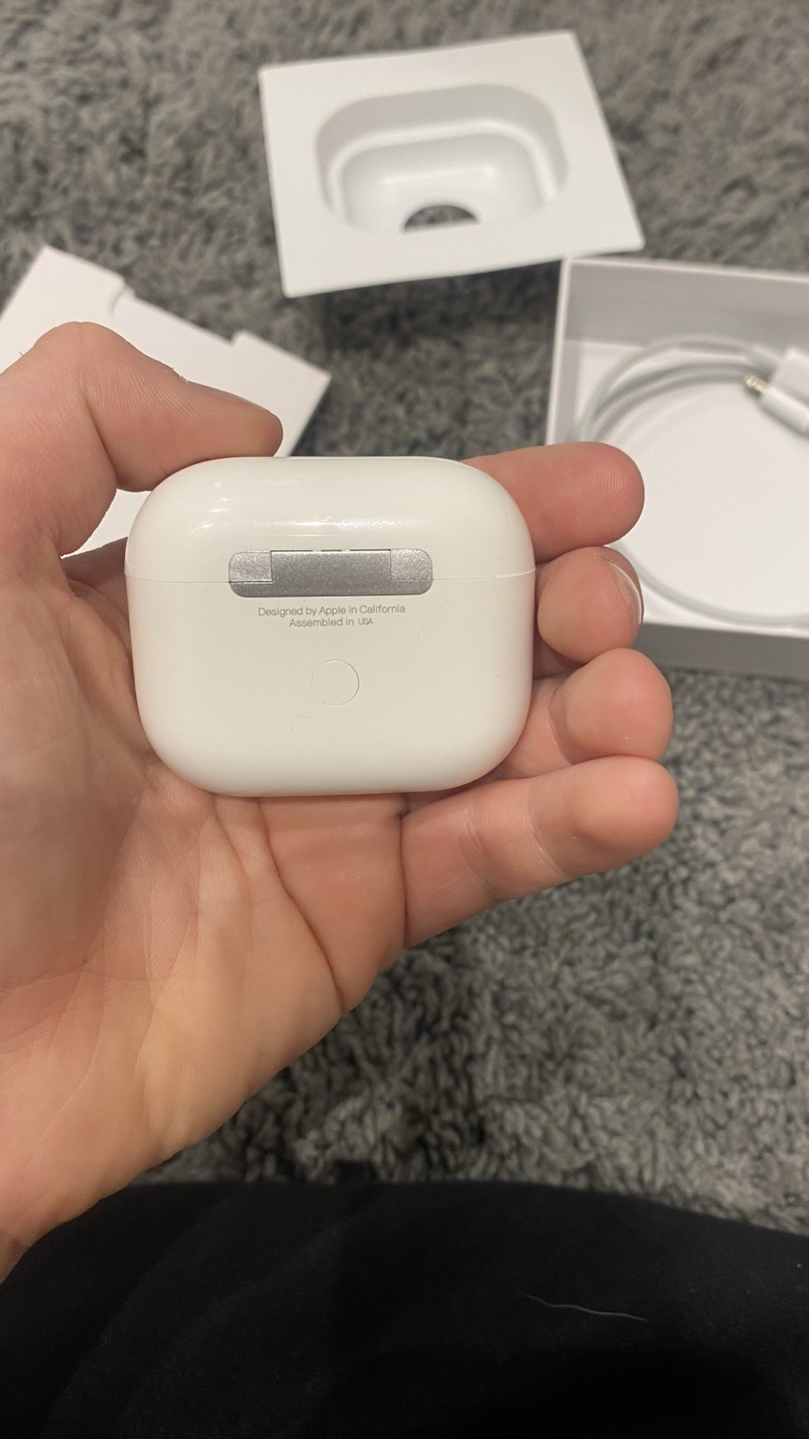 Apple AirPods (3rd Generation) Wireless Earbuds with Charging Case White