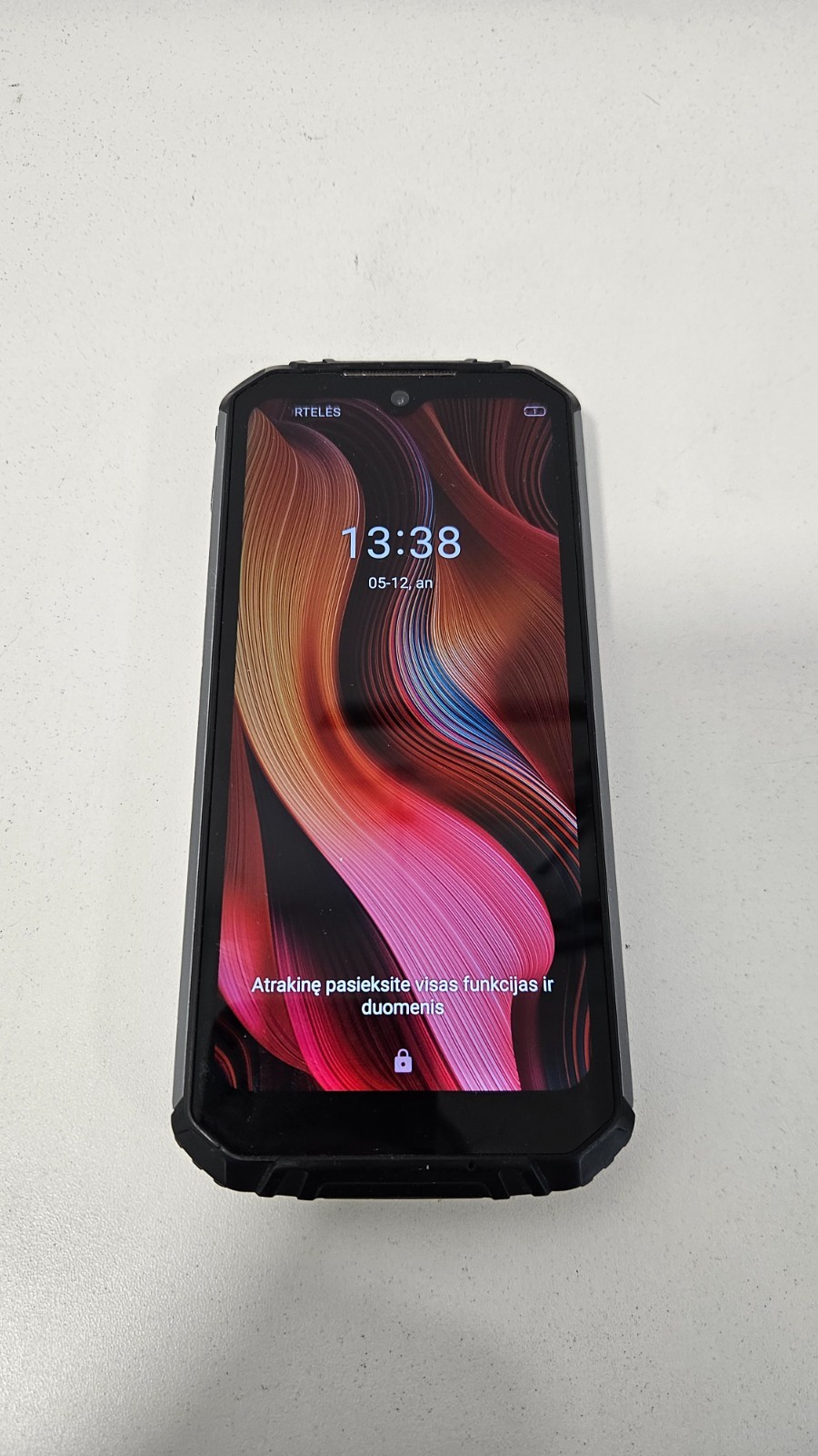 Oukitel IP-68 Working / Unknown PIN / Broken charging port / FOR PARTS