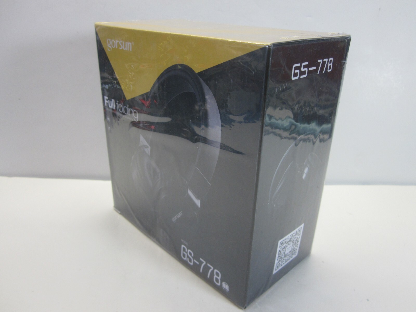 Gorsun Stereo Portable Wired Headphones (GS-778) – Yellow (Brand New)