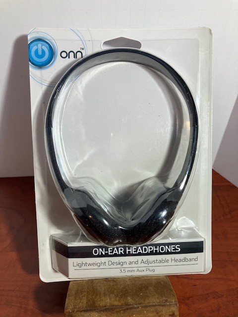 Onn On-Ear Wired Headphones 3.5mm AUX Adjustable Headband NEW Factory Sealed