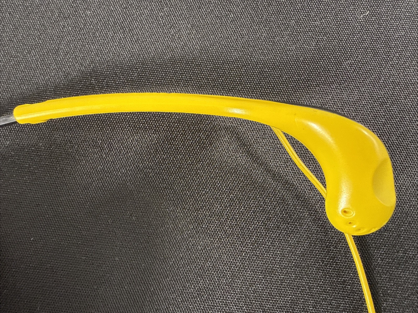 SONY MDR-W014 Yellow Sports Walkman Stereo Headphones 3.5mm Jack