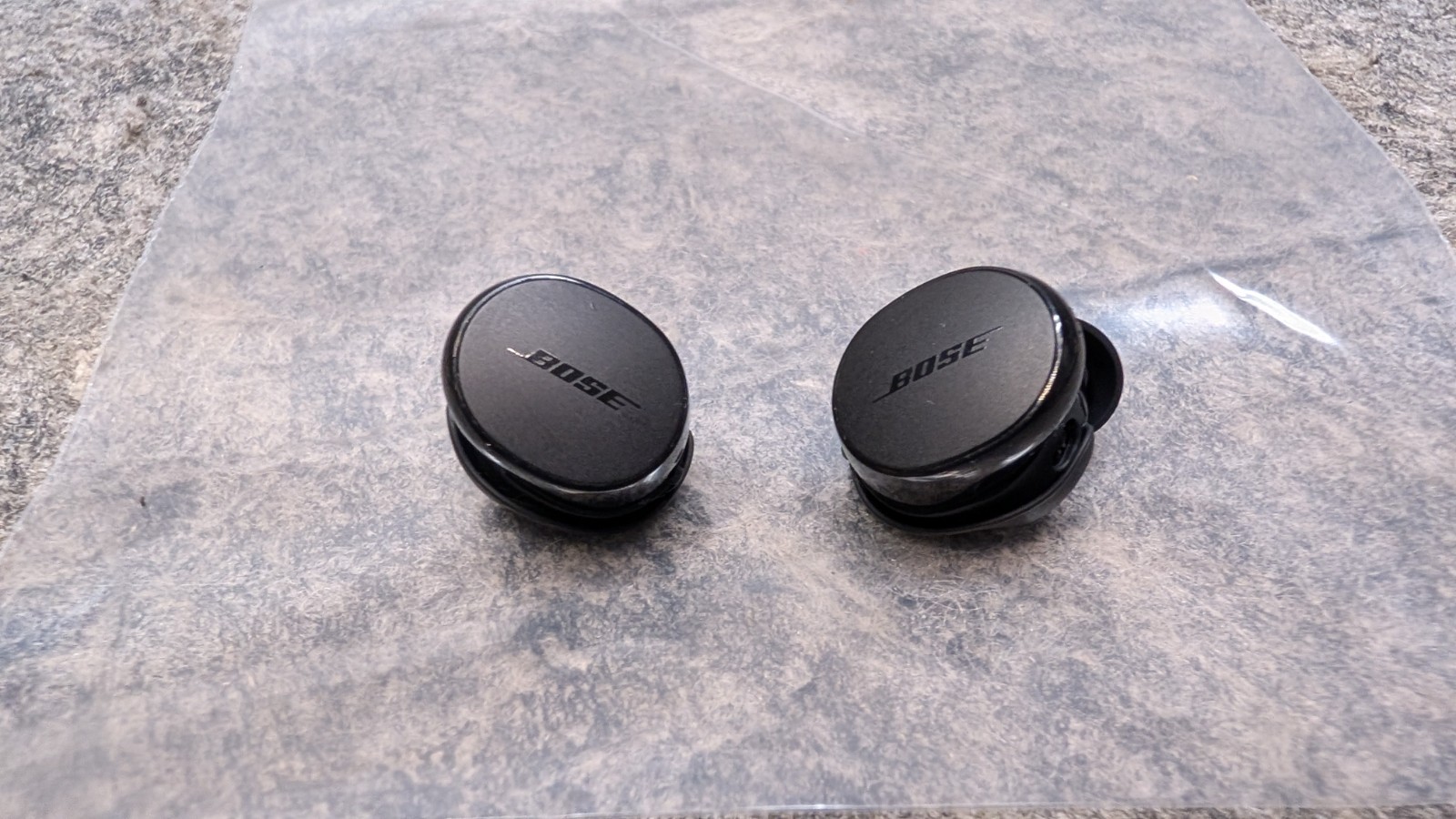 Bose QuietComfort Earbuds Black Bluetooth Wireless Built-In Mic USB-C Case