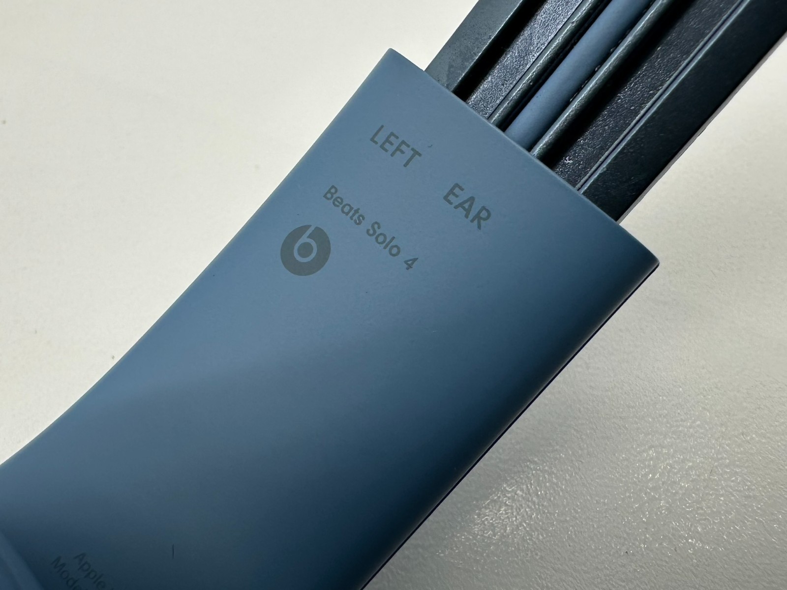 Beats Solo 4 True Wireless On-Ear Headphones – Slate Blue #2