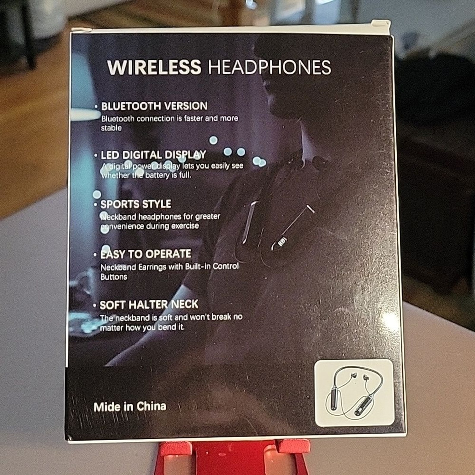 Sports Neckband Headphones – Black with Blue – NEW