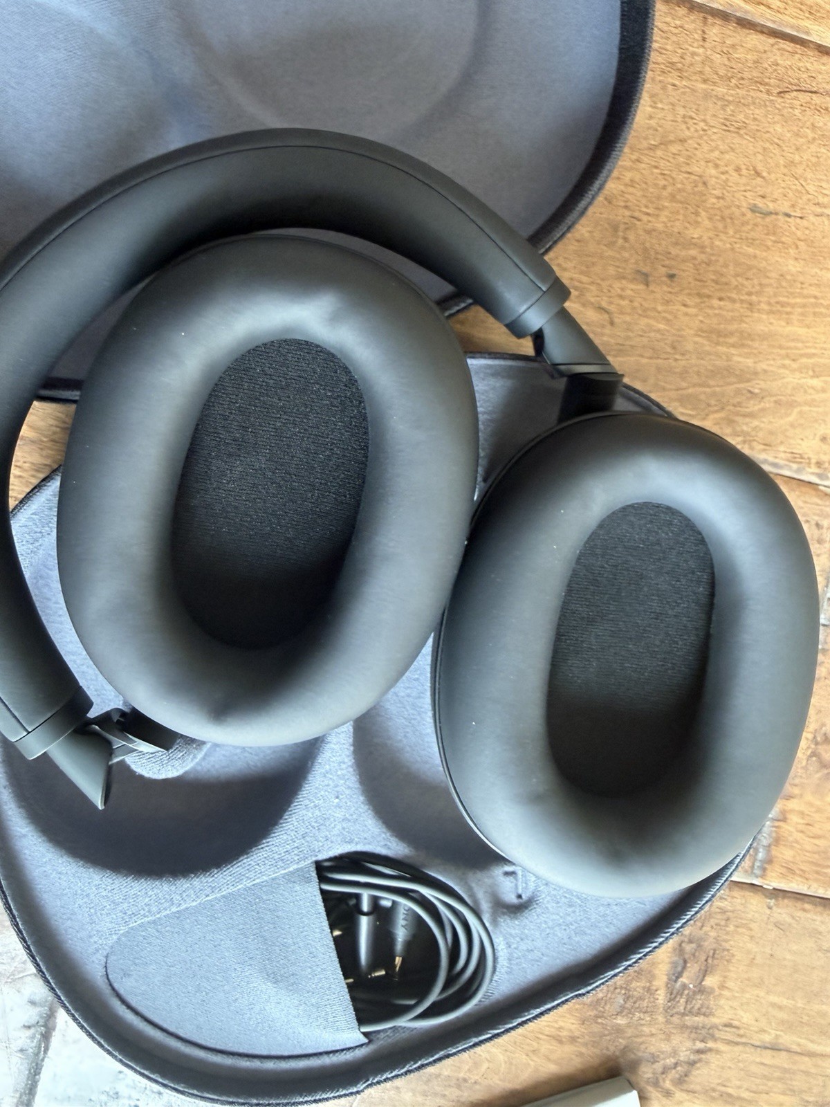 Sony WH-1000XM6 Wireless Noise Canceling Headphones – Black