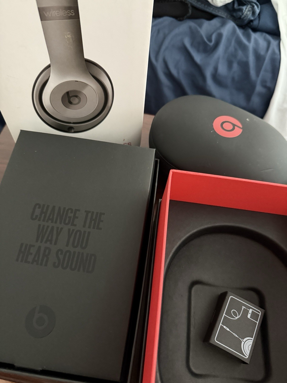 Beats by Dr. Dre Studio Wireless Over the Ear Headphones – Titanium – USED W BOX