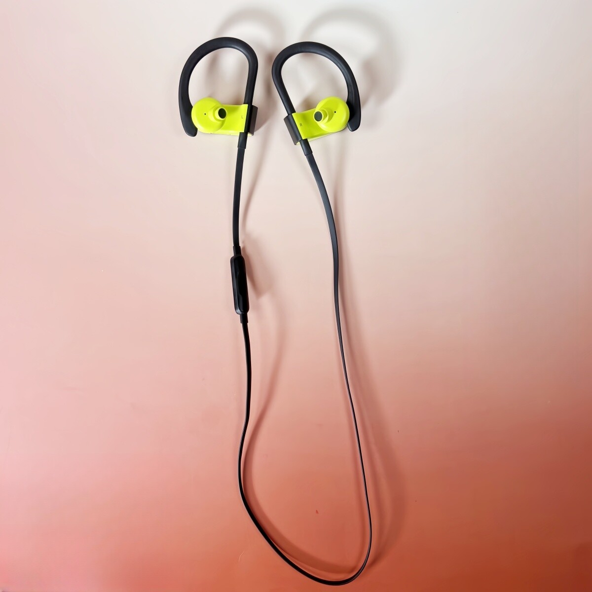 Beats by Dr. Dre Powerbeats 3 Wireless In-Ear Bluetooth Headphones Black Green
