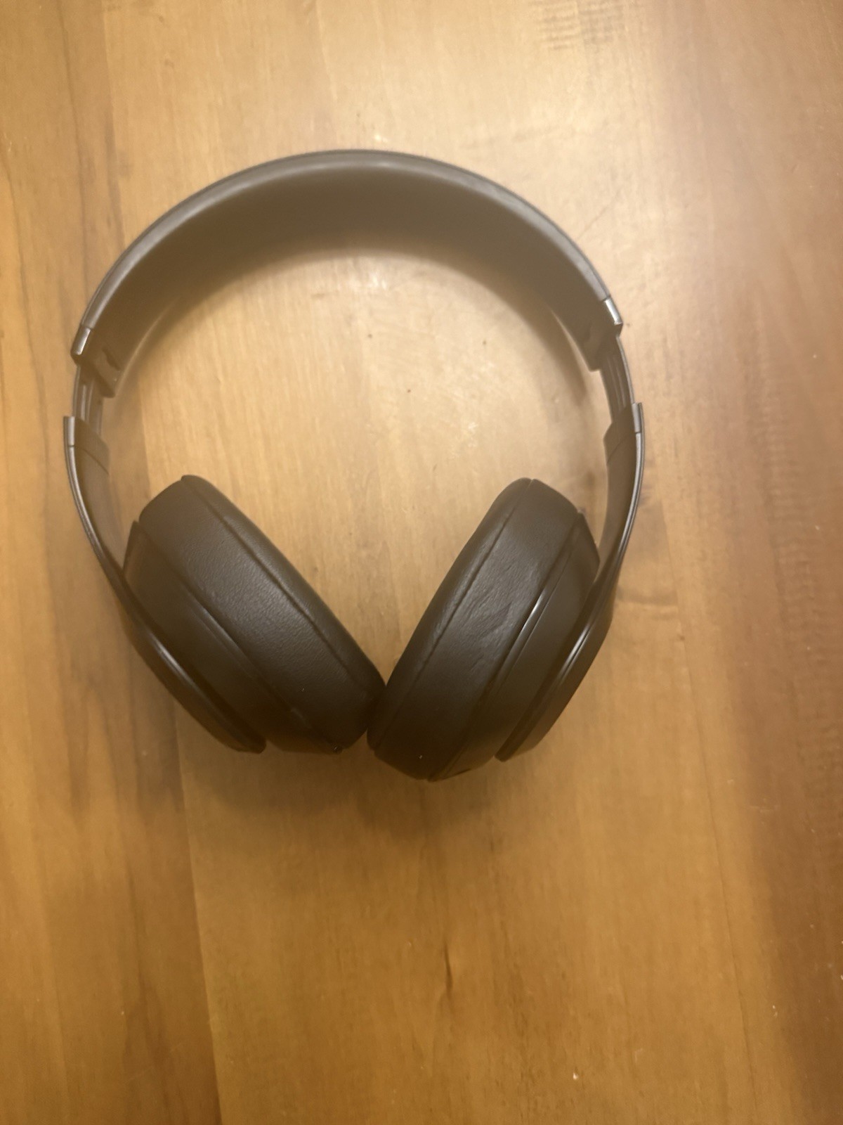 Beats by Dr. Dre Studio3 Over the Ear Wireless Headphones – Black