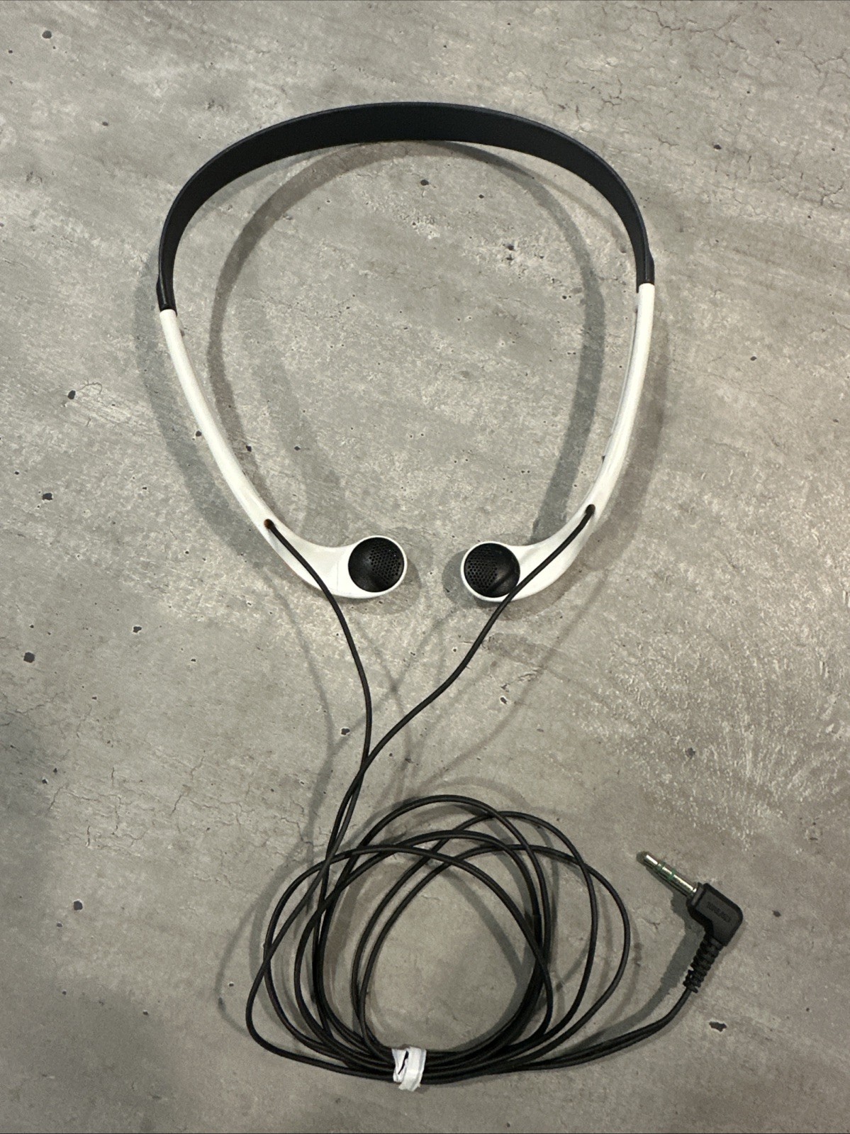 Sony Sports Walkman Headphones MDR-W014 White Orange In-Ear 3.5mm Jack WORKS