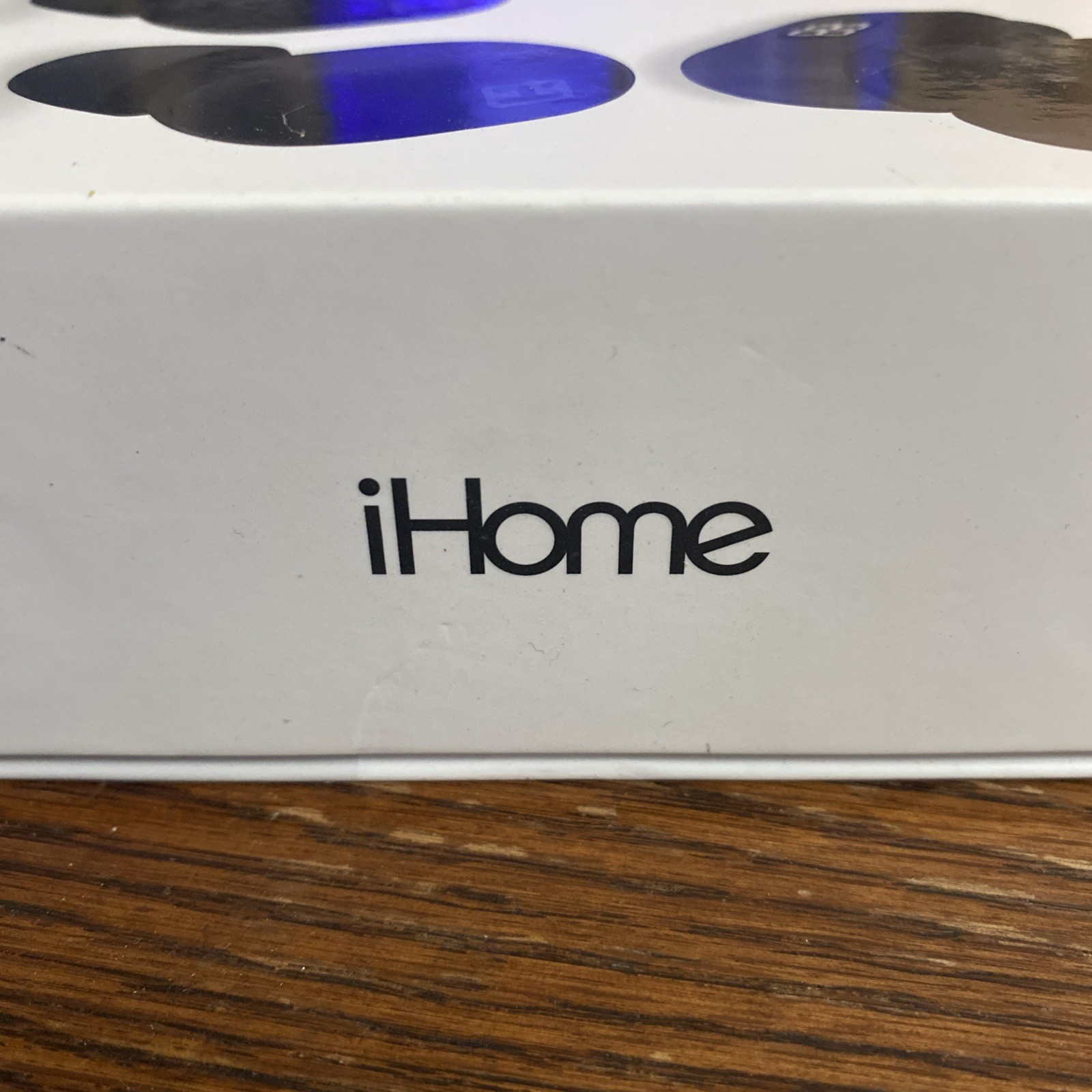 New! IHOME XT-10 TRUE WIRELESS EARBUDS (BLACK)