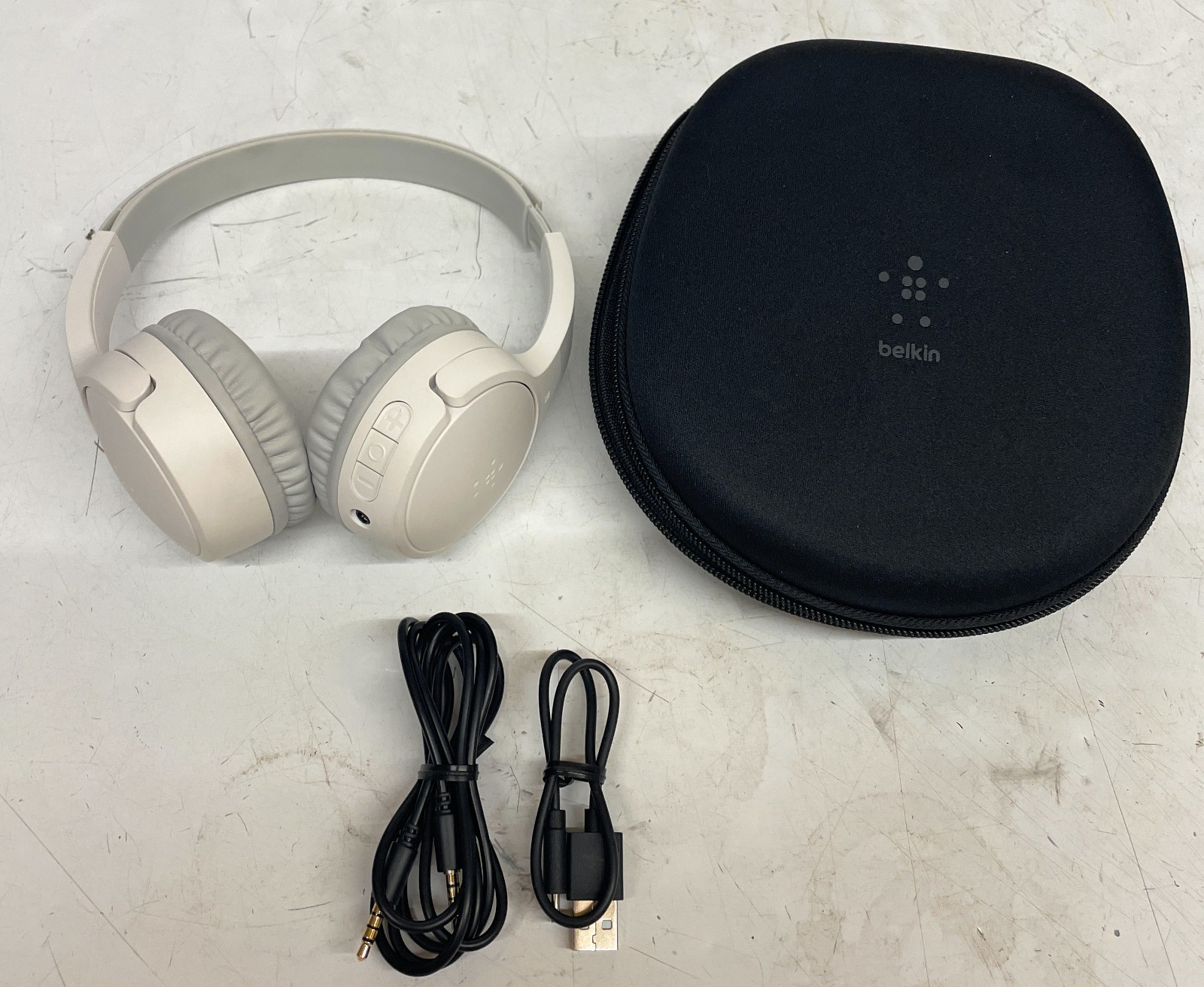 Belkin SoundForm Mini Kids Wireless Headphones with Built In Microphone, White