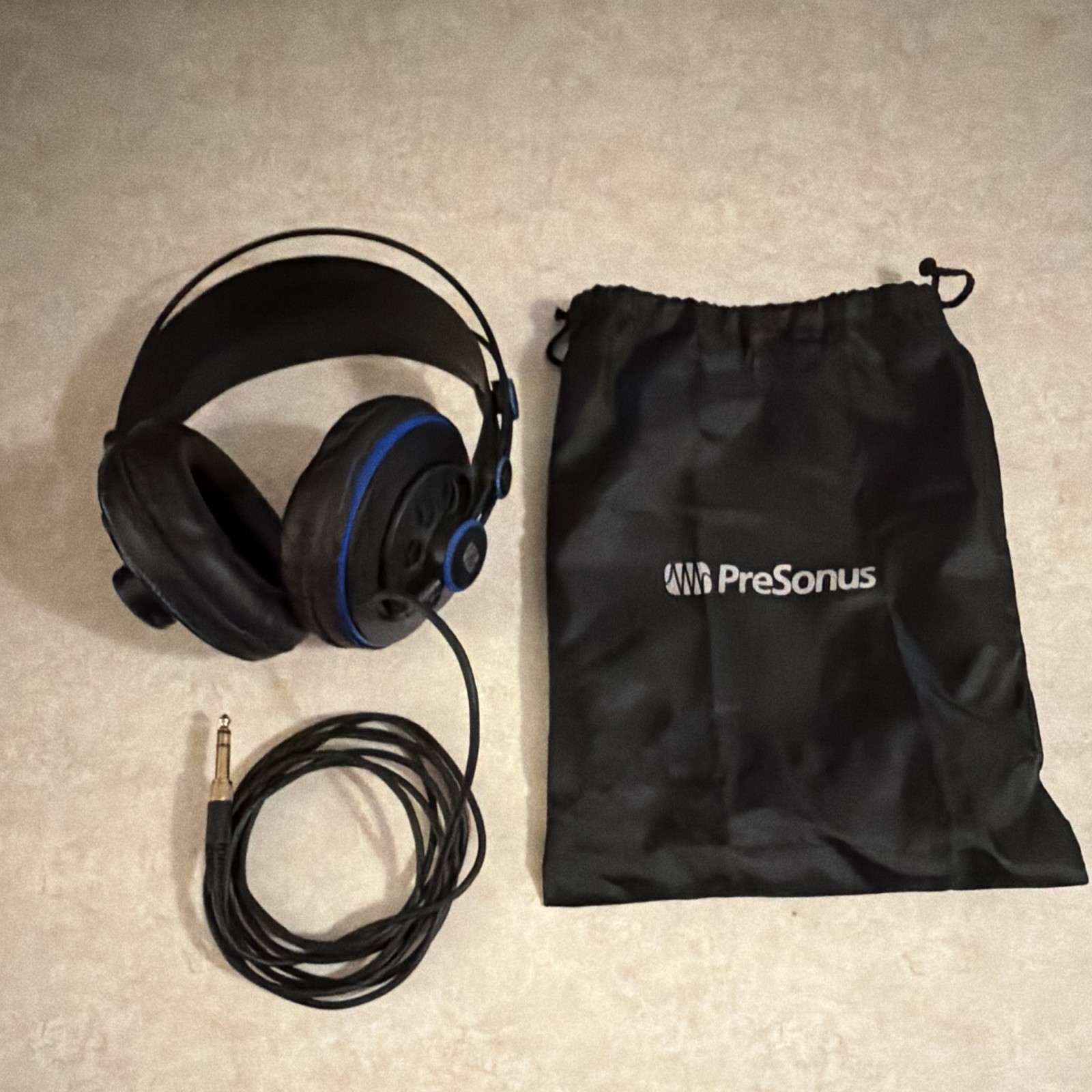 PreSonus HD7 Over-Ear Wired Headphones 1/4 in (6.35mm) Plug Black/Blue