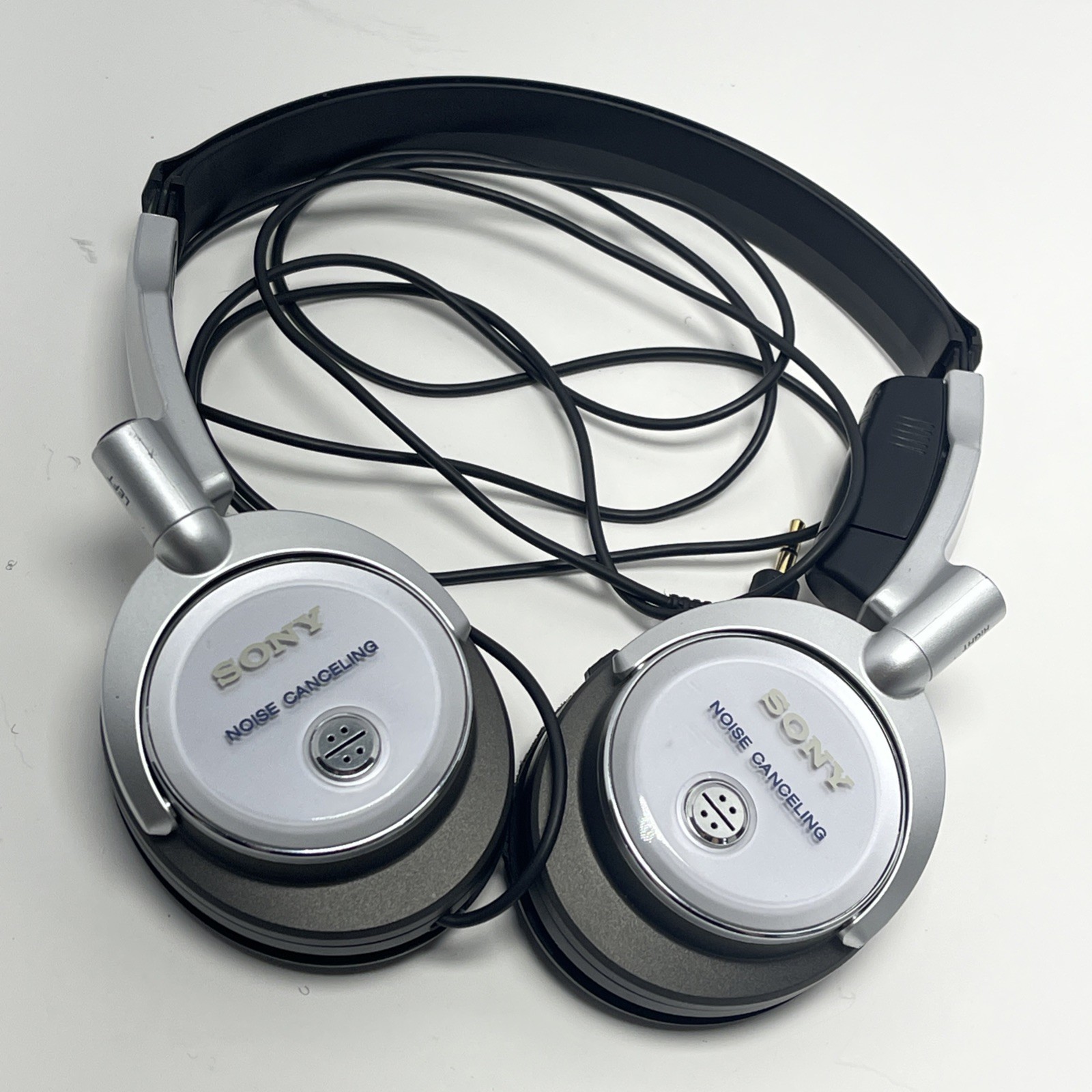 SONY Noise Canceling HeadPhones MDR-NC6 – Testd and Working – Needs Pads