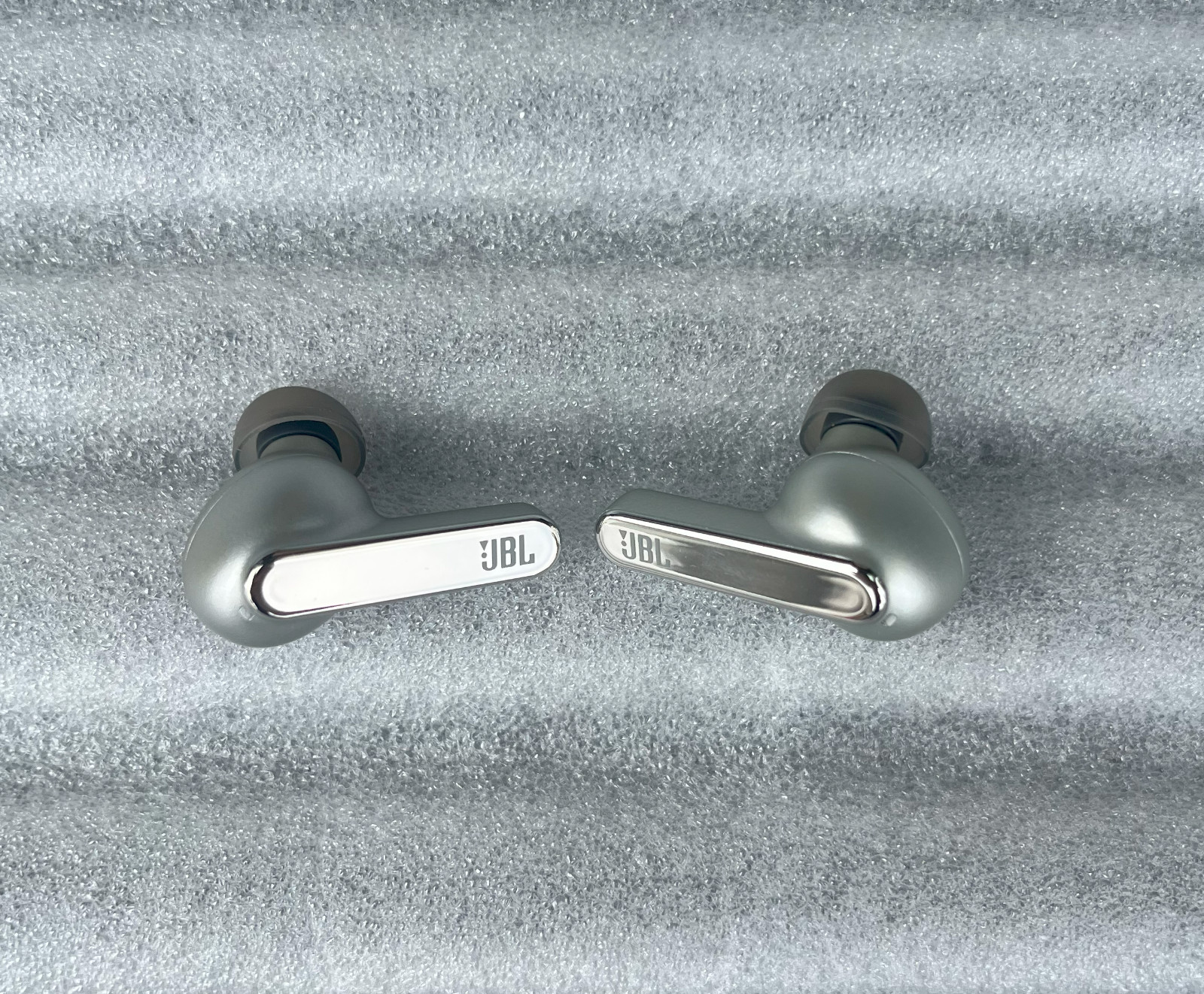 JBL LIVE PRO 2 TWS -A Pair of earbud Only-NO CASE