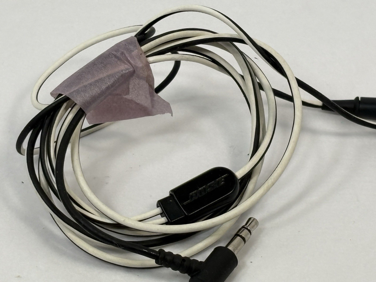 Bose SoundSport Wired 3.5mm Jack Earphones Headphones Earbuds Charcoal-Black