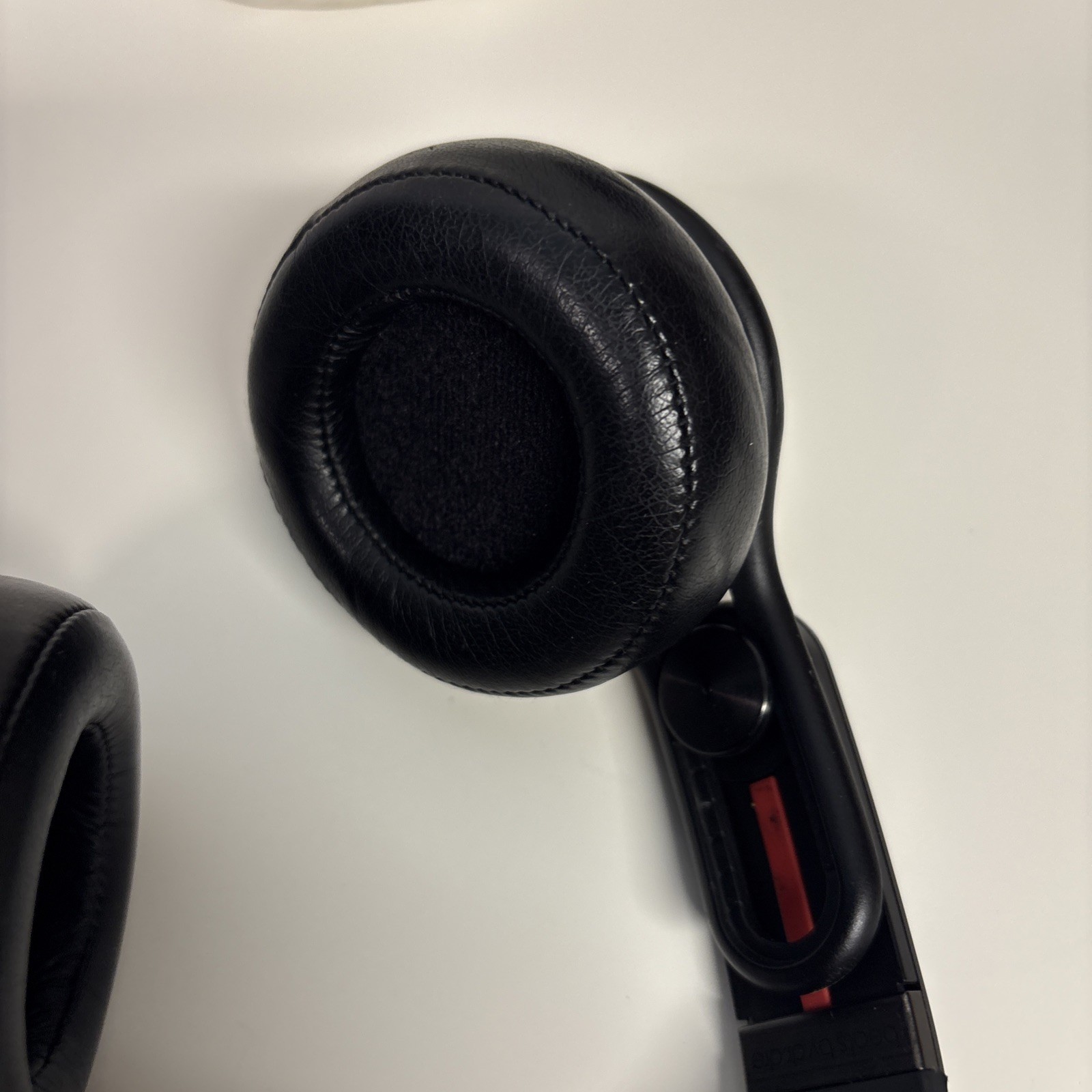 Beats Mixr Mixer Headphones David Guetta Edition Matte Black Limited Edition