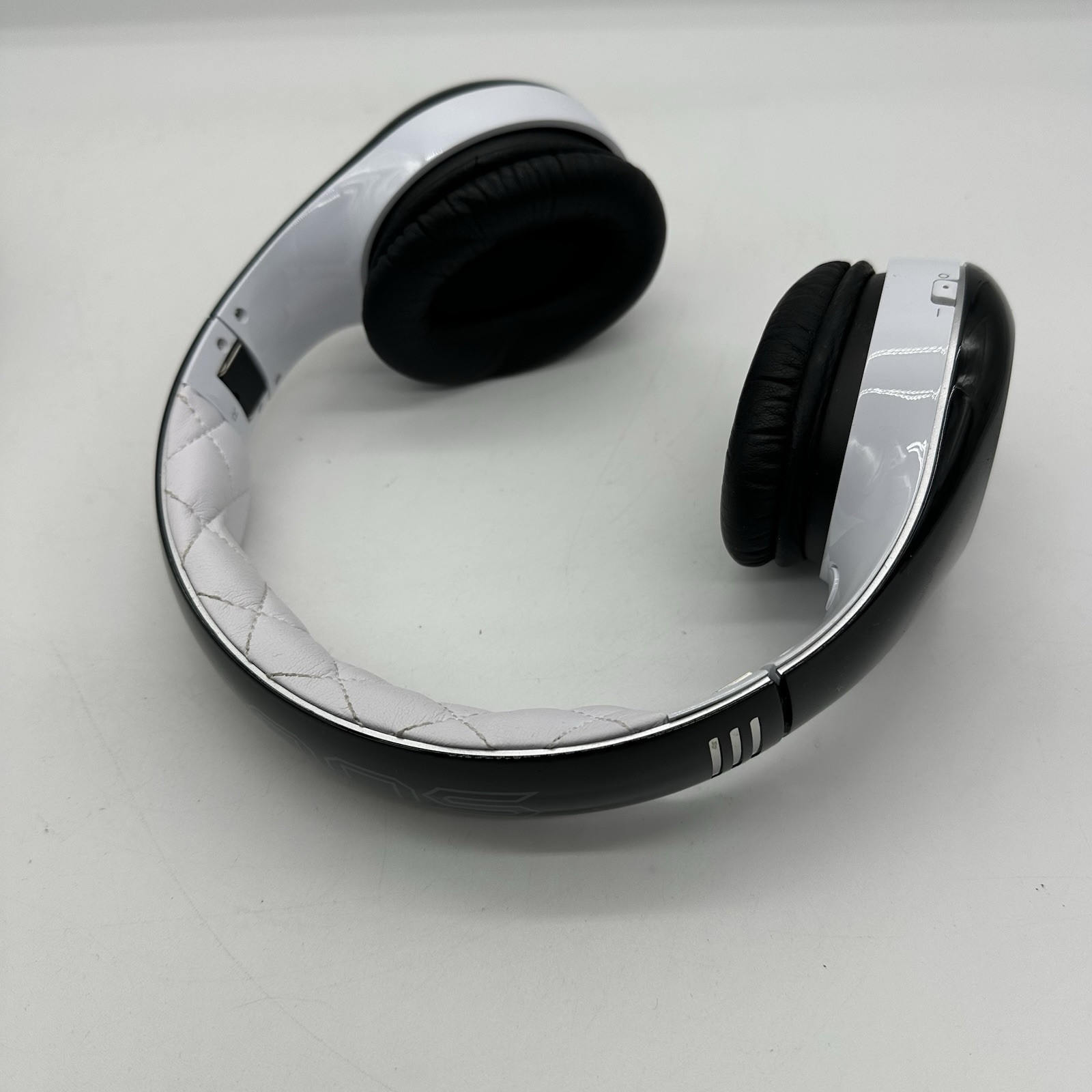SOUL by Ludacris SL300WB Elite Hi-Definition Noise Canceling Studio Headphones
