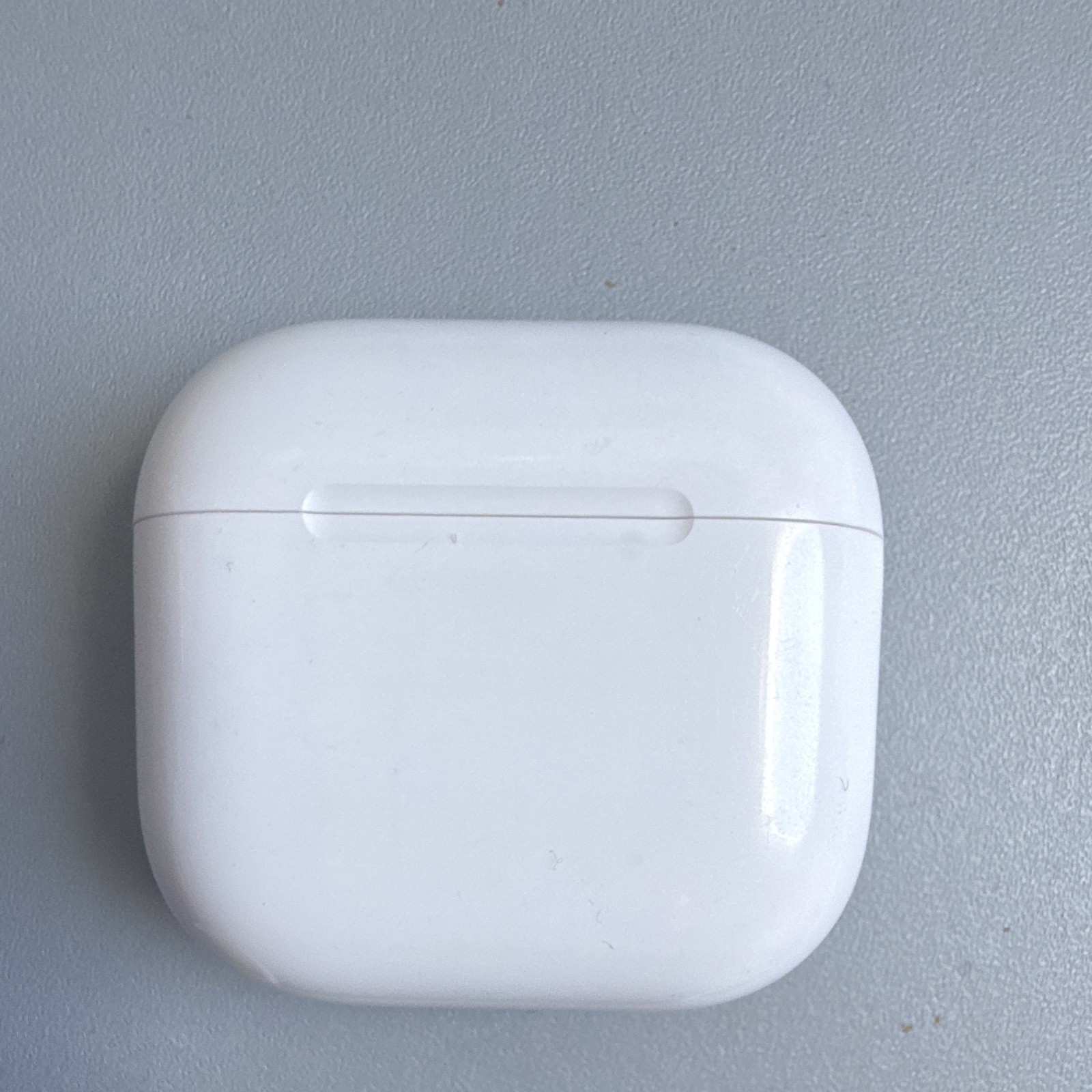 Apple AirPods 4 White Bluetooth Earbuds w/ Case