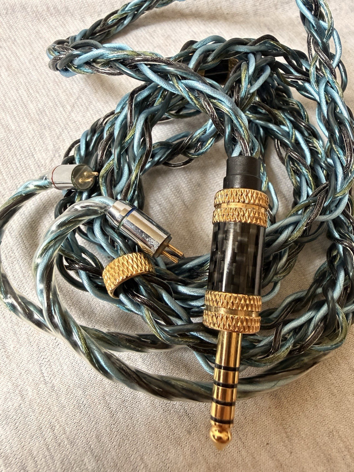 HiBy Zeta IEMs Comes with Braided Cable + Case Gray/Blue/Gold