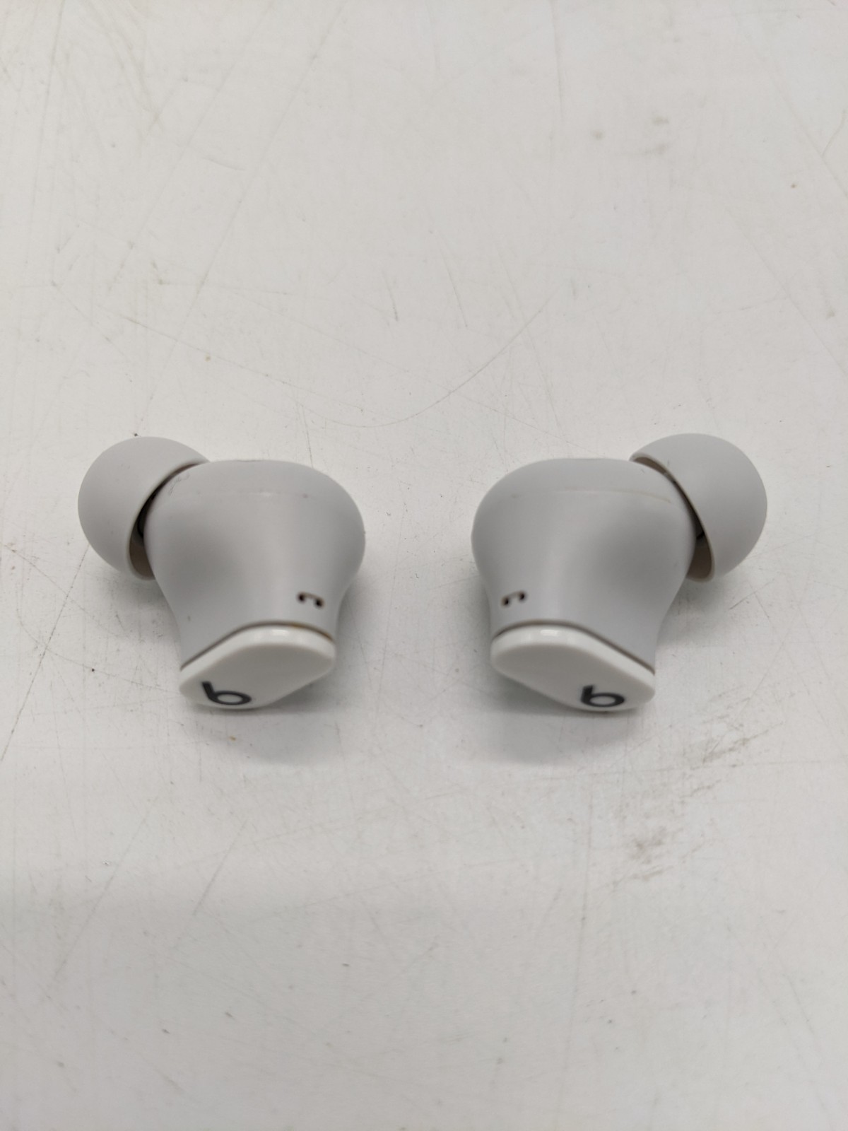 Beats Studio Buds True Wireless Noise Cancelling Earbuds – FOR PARTS