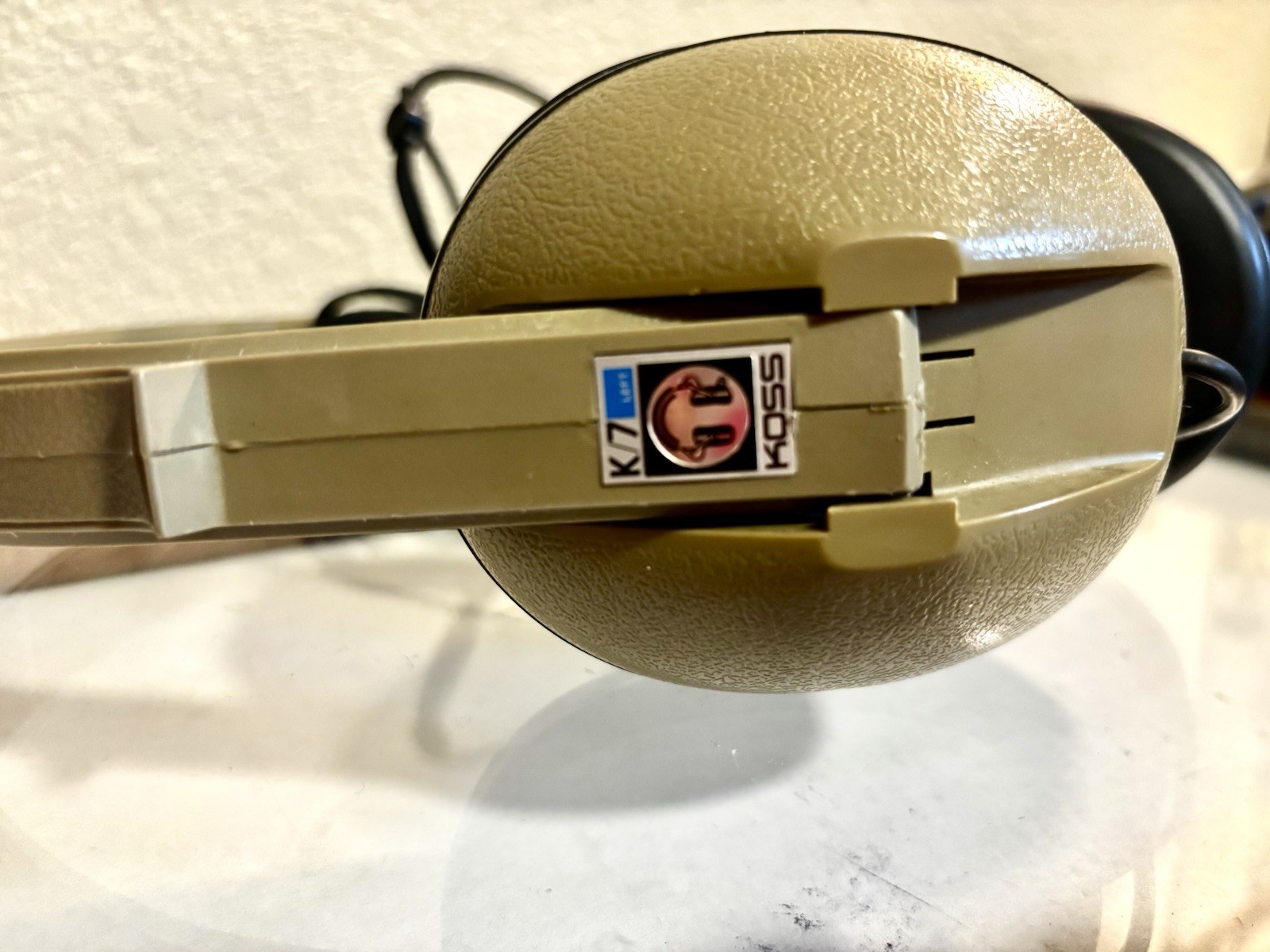 Retro Audio Koss K/7 Rhythm Beige 70’s Stereo phone Headphones Audio Equipment