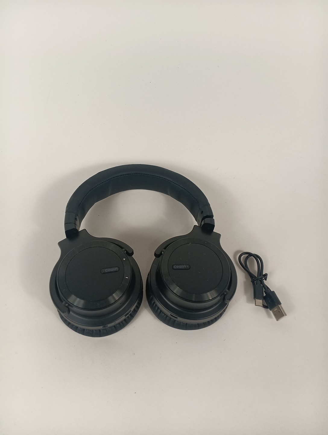 Cowin E7 Active Noise Cancelling Wireless Bluetooth Headphones mic Black MATTE
