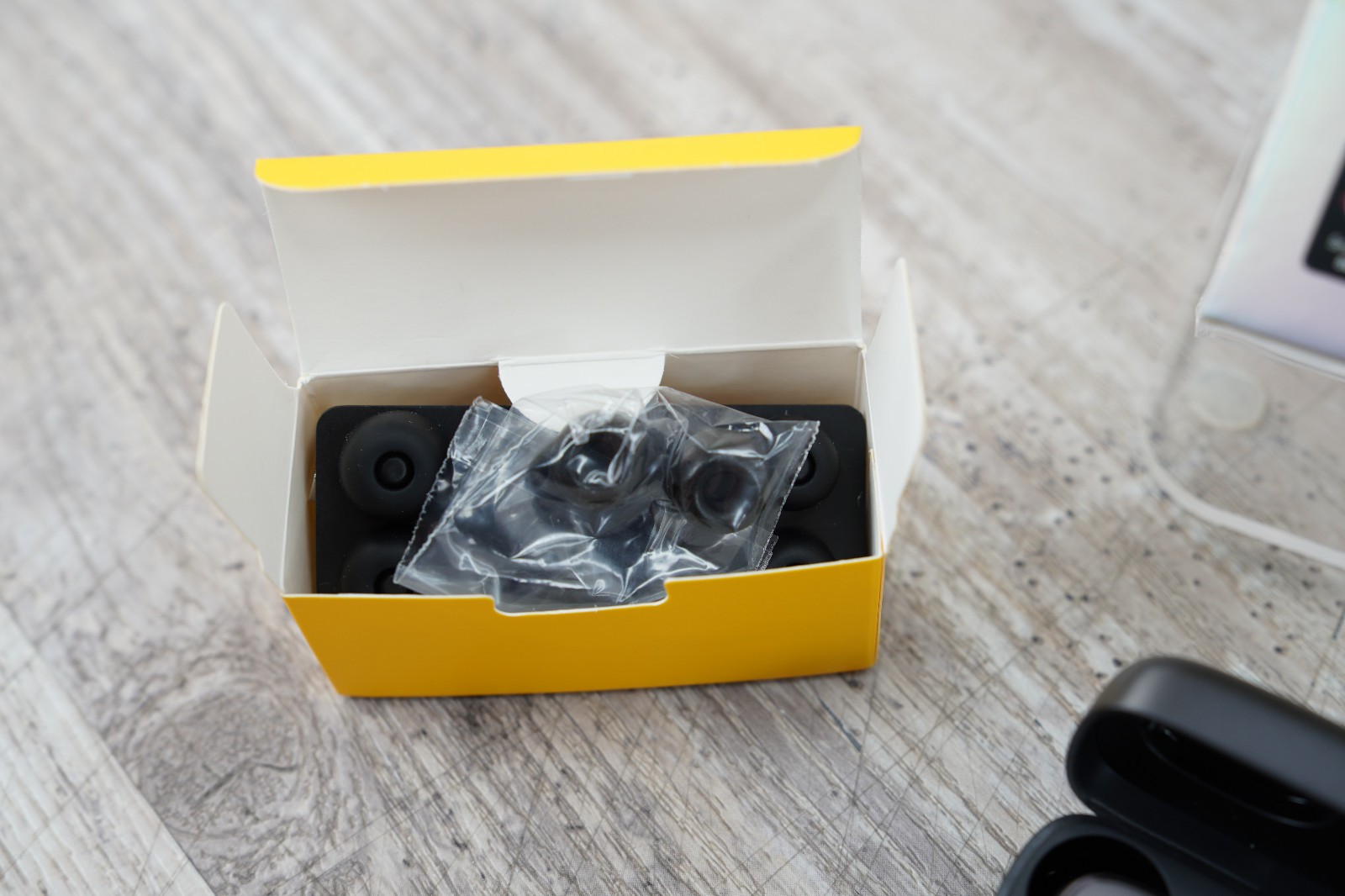 EarFun Free Pro 3 Hybrid Noise – Cancelling Wireless Earbuds – Black Open Box