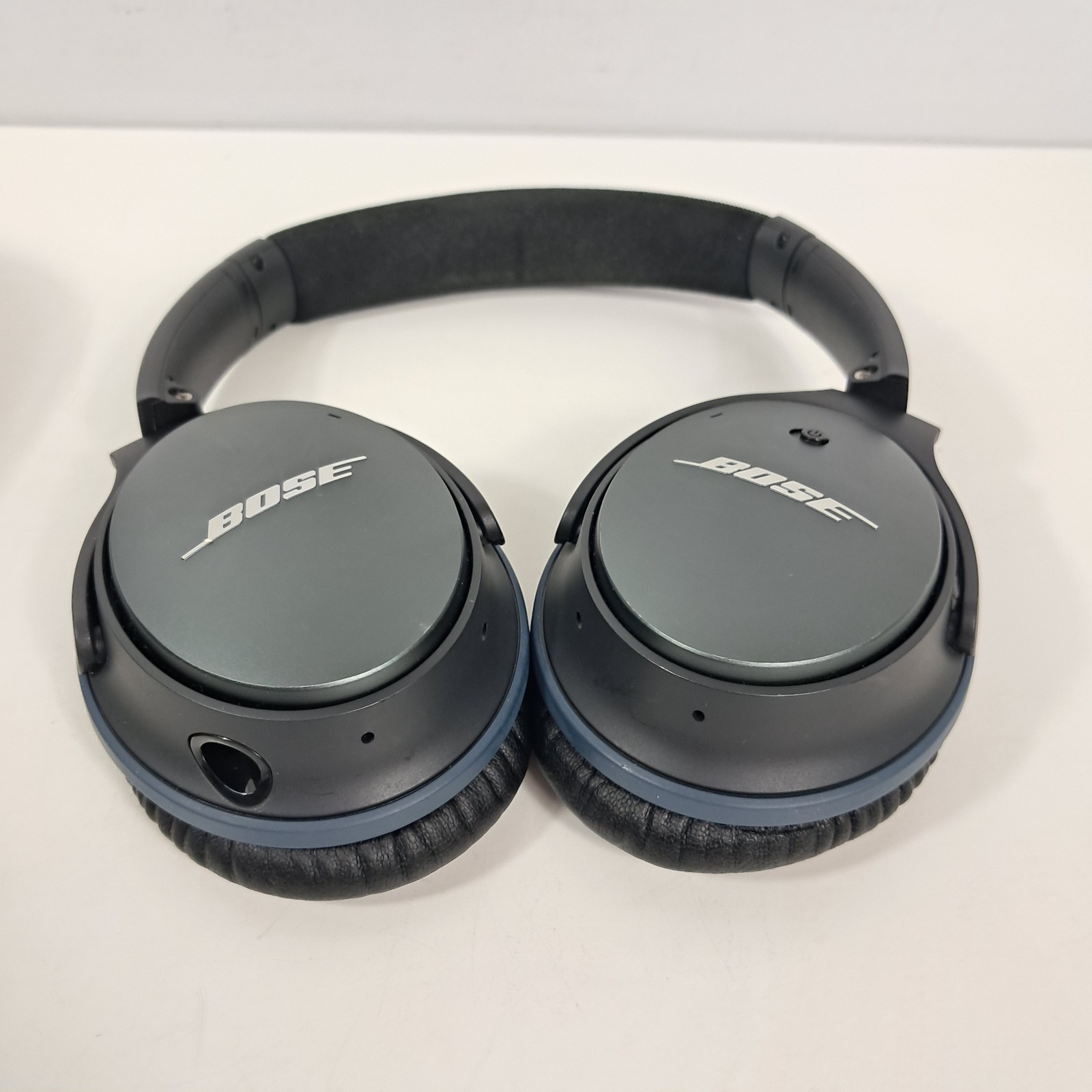 BOSE QuietComfort QC25 Noise Cancelling Headphones Graphite/Blue Excellent Cond.
