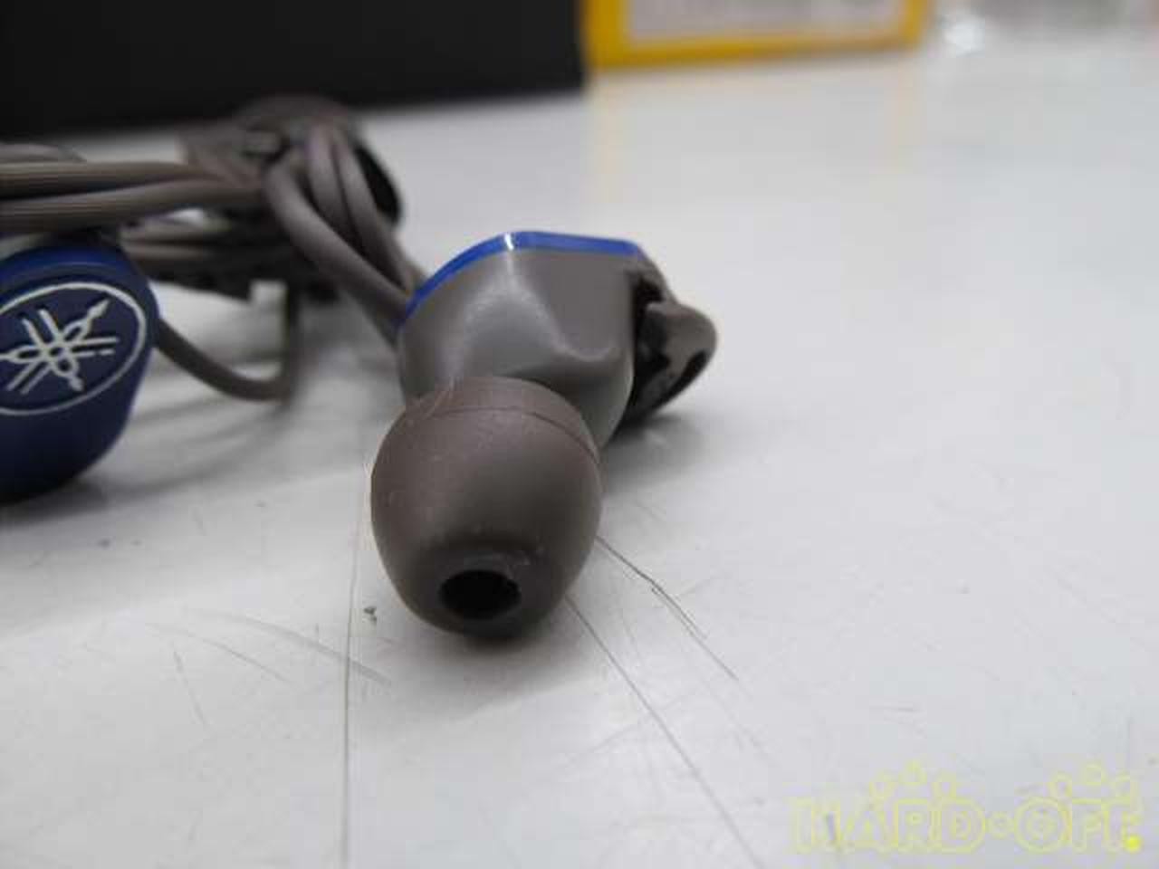 Yamaha EPH-W32 Premium Hi-Fi Earphones Black 8.5mm Driver 20Hz-40kHz Used