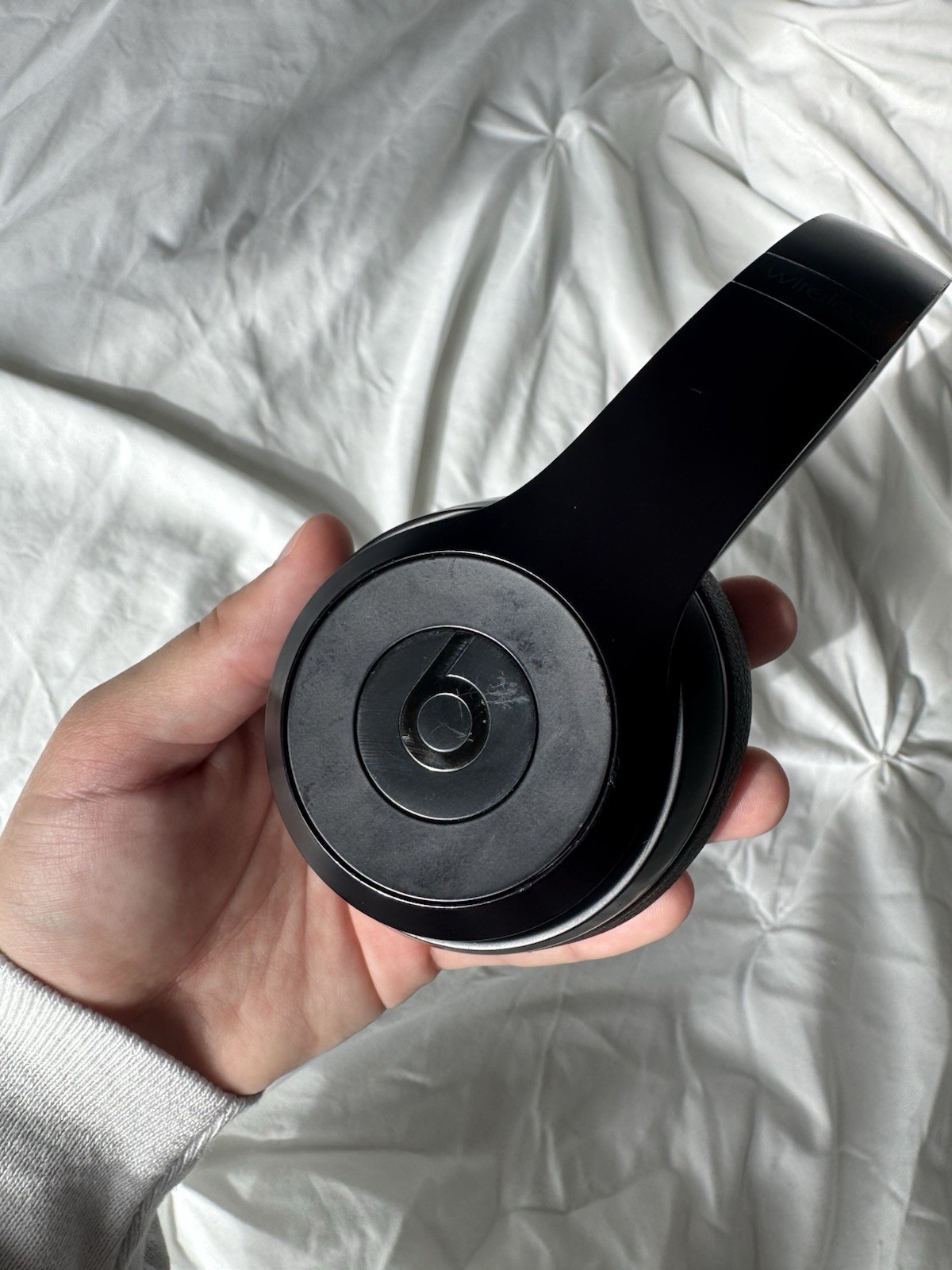 Black Beats Solo 3 Wireless Headphones. Charger and Case INCLUDED