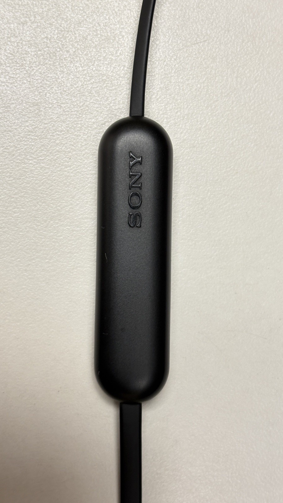Sony WI-XB400 Extra Bass In Ear Headphones -Black (Not working) FOR PARTS ONLY