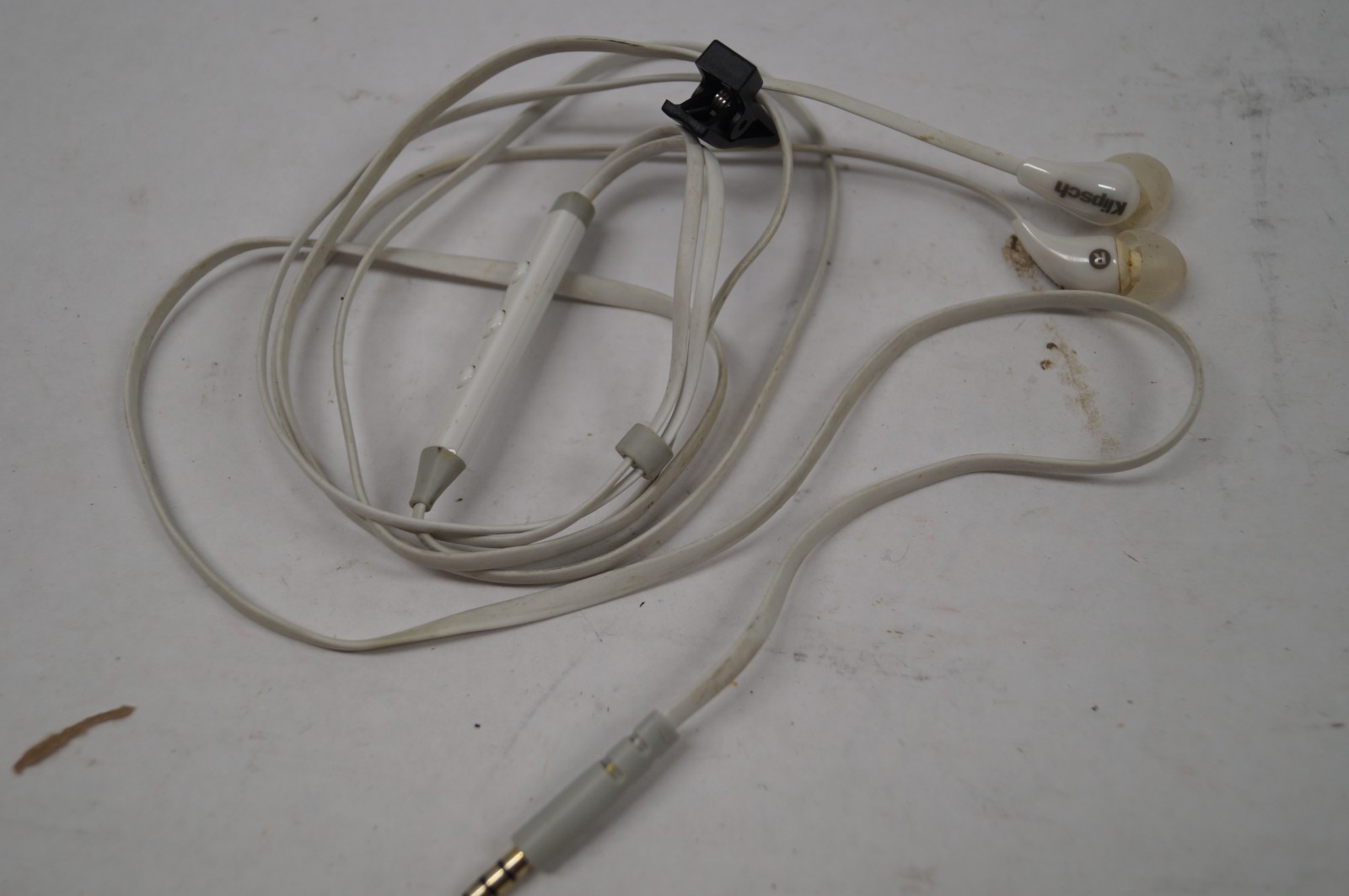 KLIPSCH Wired Earbuds in Ear Model Unknown White WORKING D321