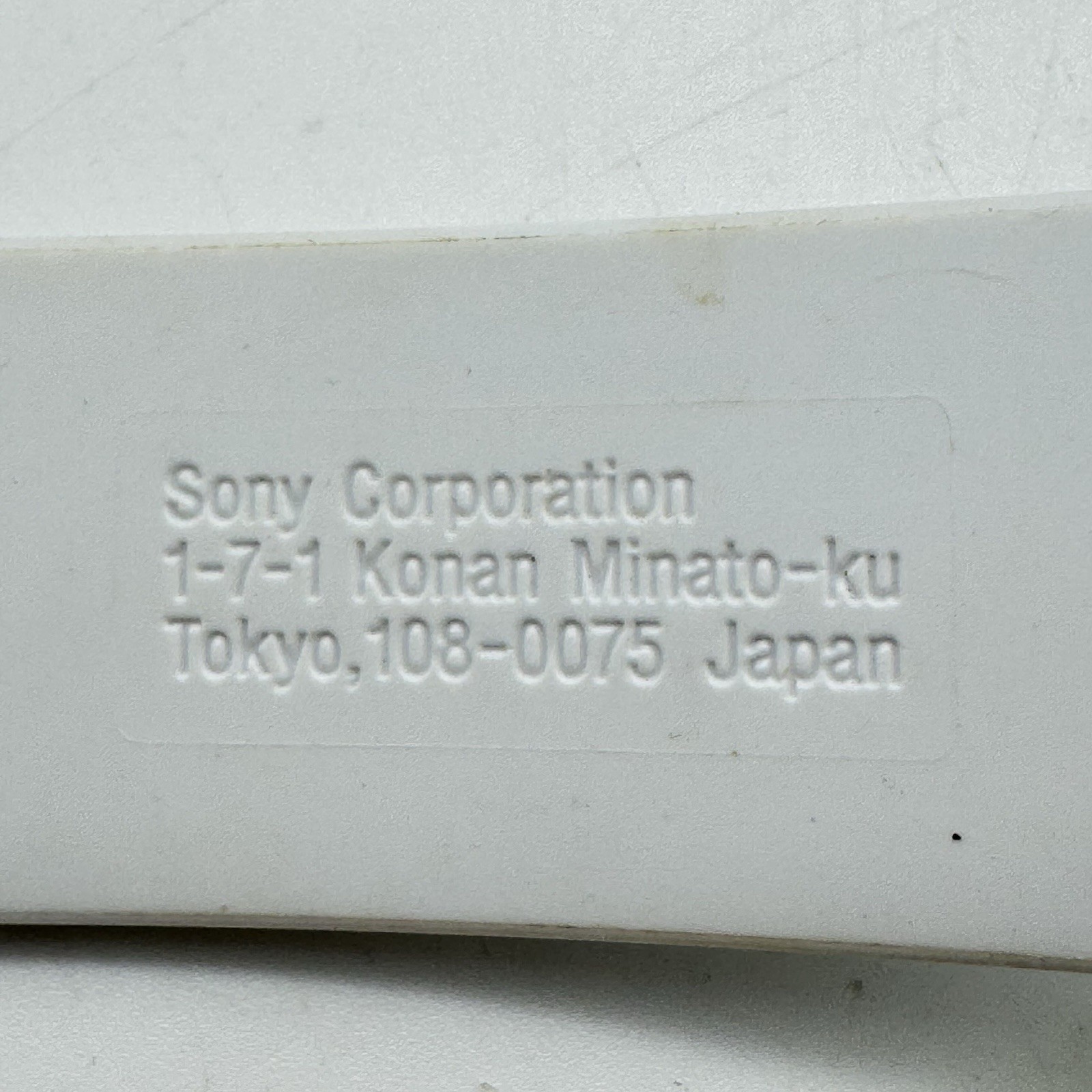 Sony MDR-ZX110 Ear-Pad (On the Ear) Headband Headphones – White
