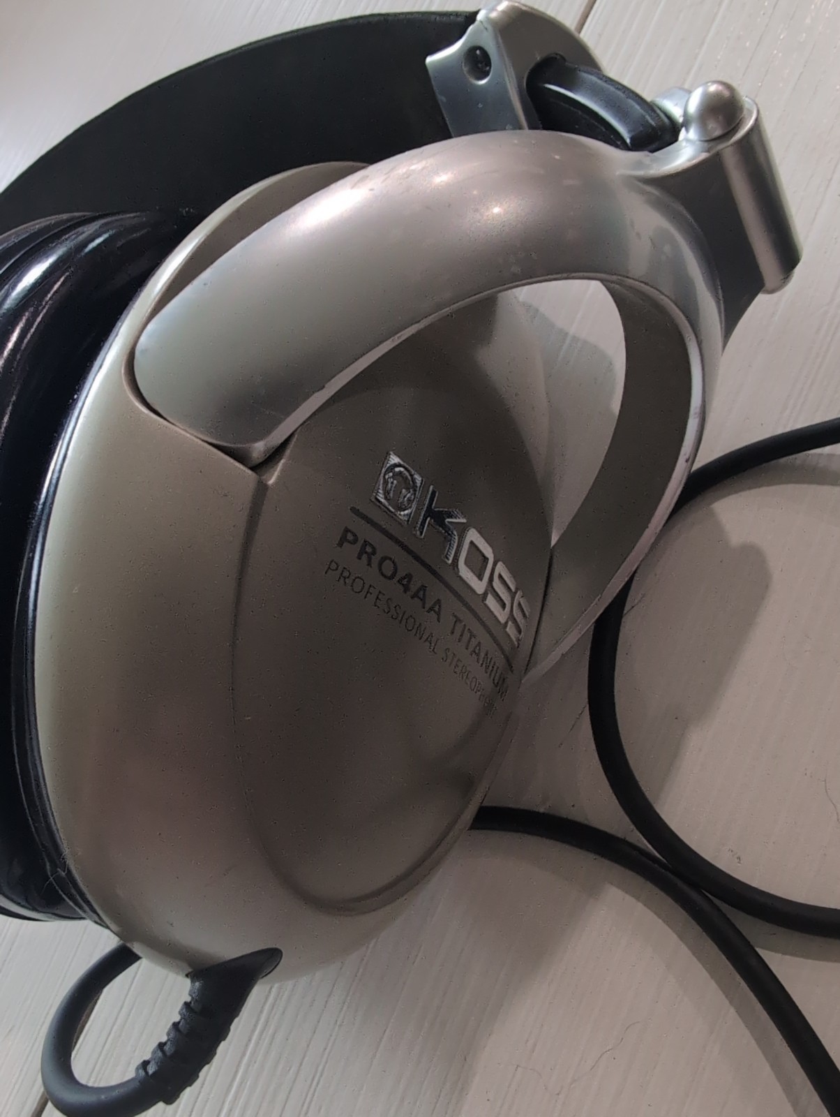 Koss Pro4AA Titanium Professional Stereophones Vintage Used