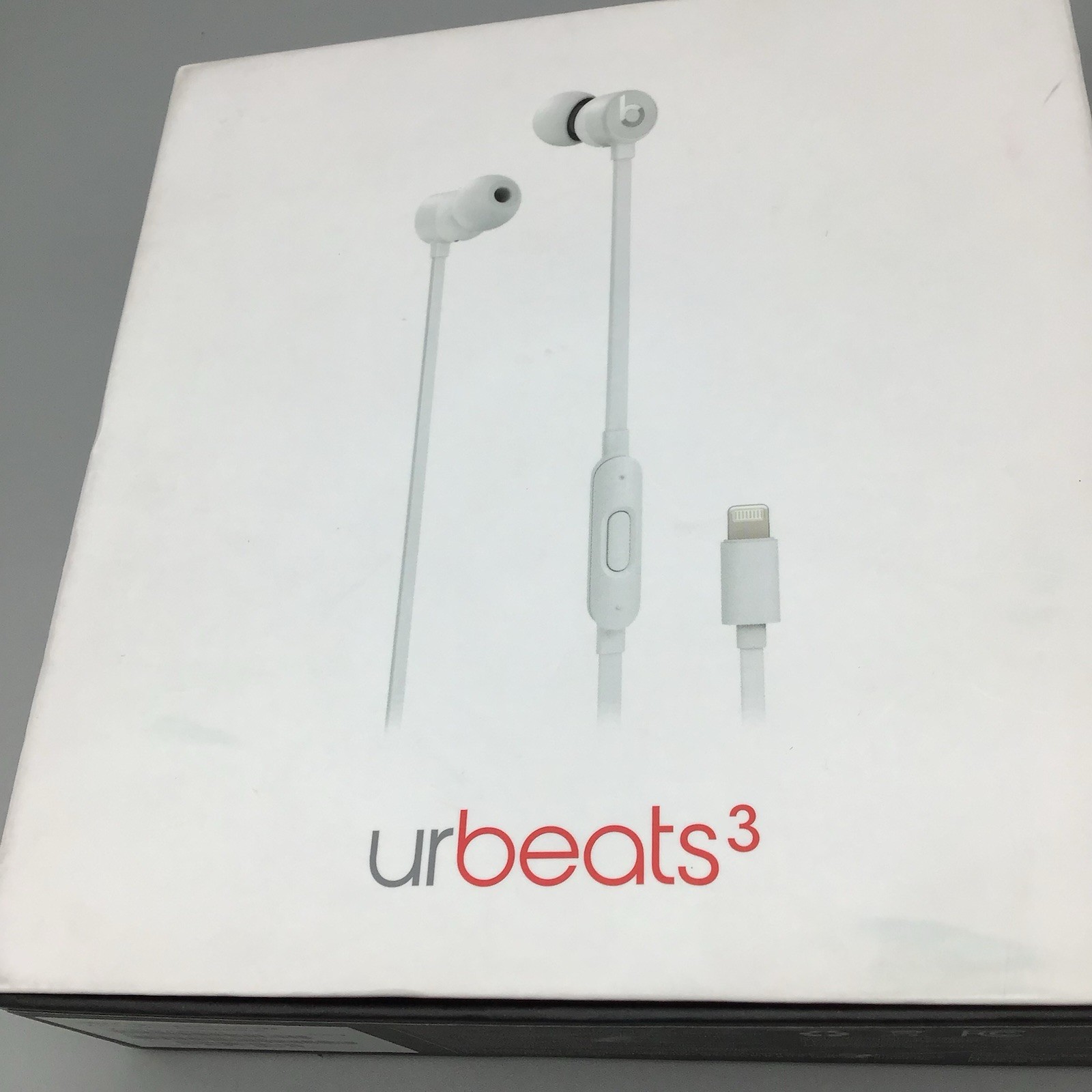 Beats by Dr. Dre urBeats 3 Headphones Wired Lightning Connect Mic & Remote