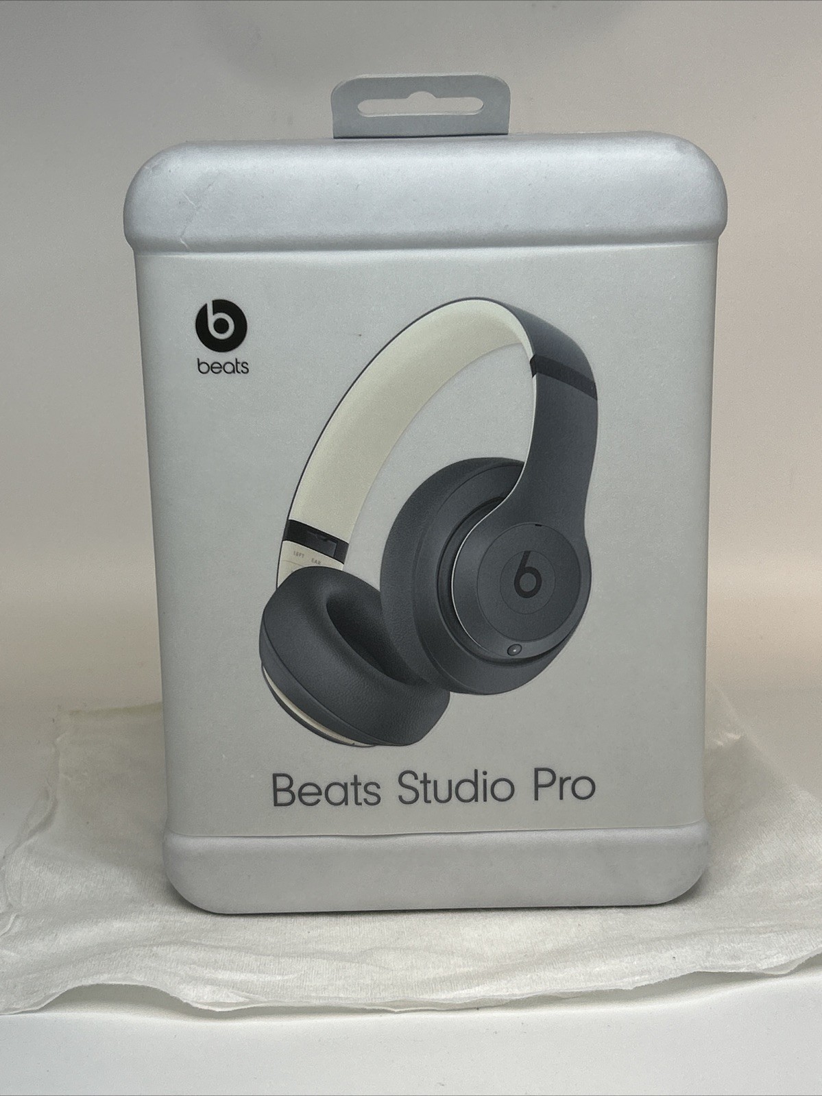 Beats Studio Pro Premium Wireless Over-Ear Headphones – Sand Gray *NEW SEALED*