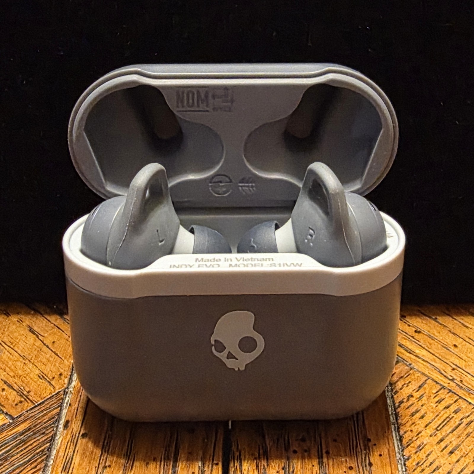 Skullcandy Indy Evo True Wireless Bluetooth Headphones – Chill Gray