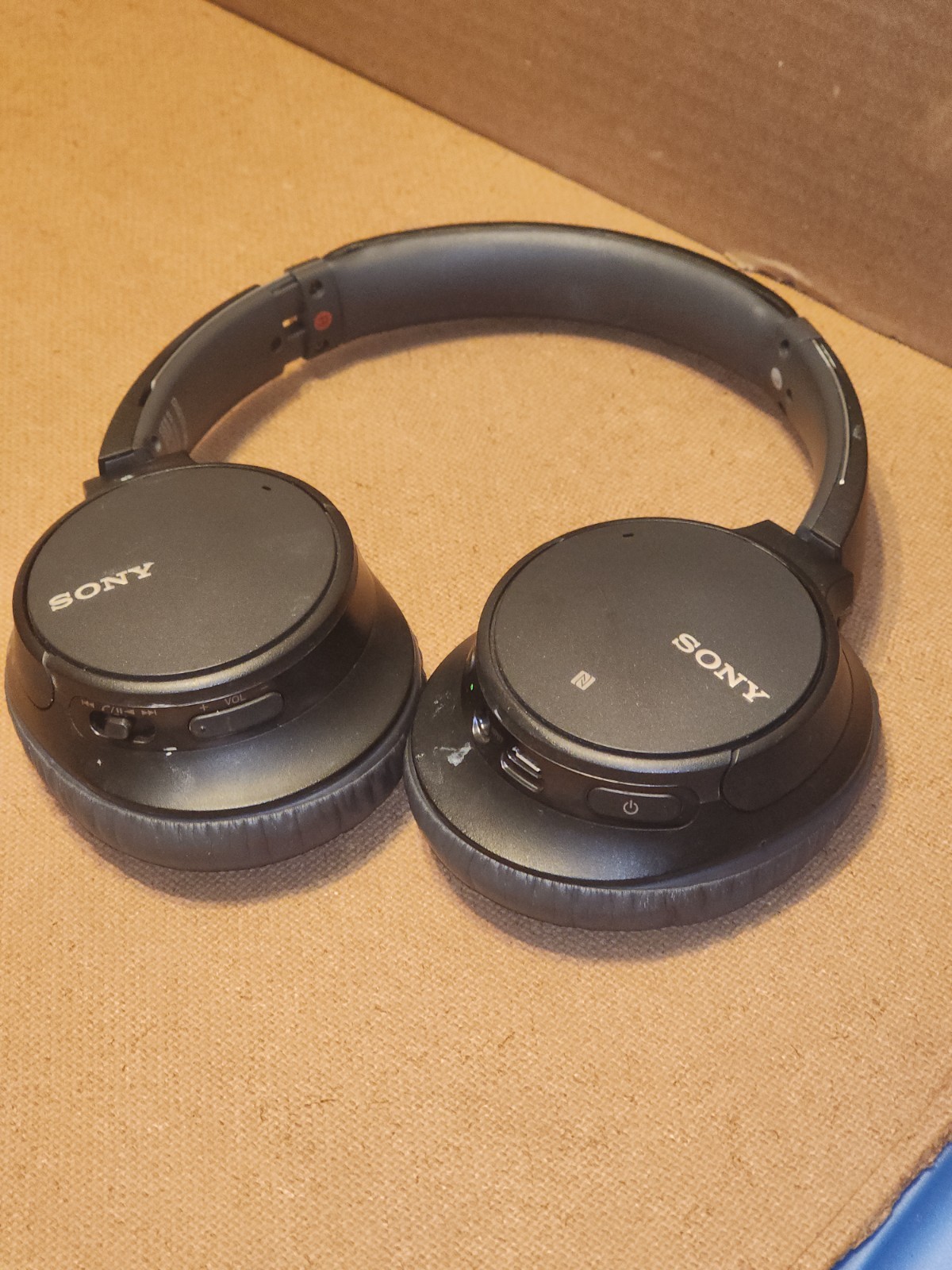 Sony WH-CH700N Noise Canceling Bluetooth Wireless Over-Ear Headphones – Black