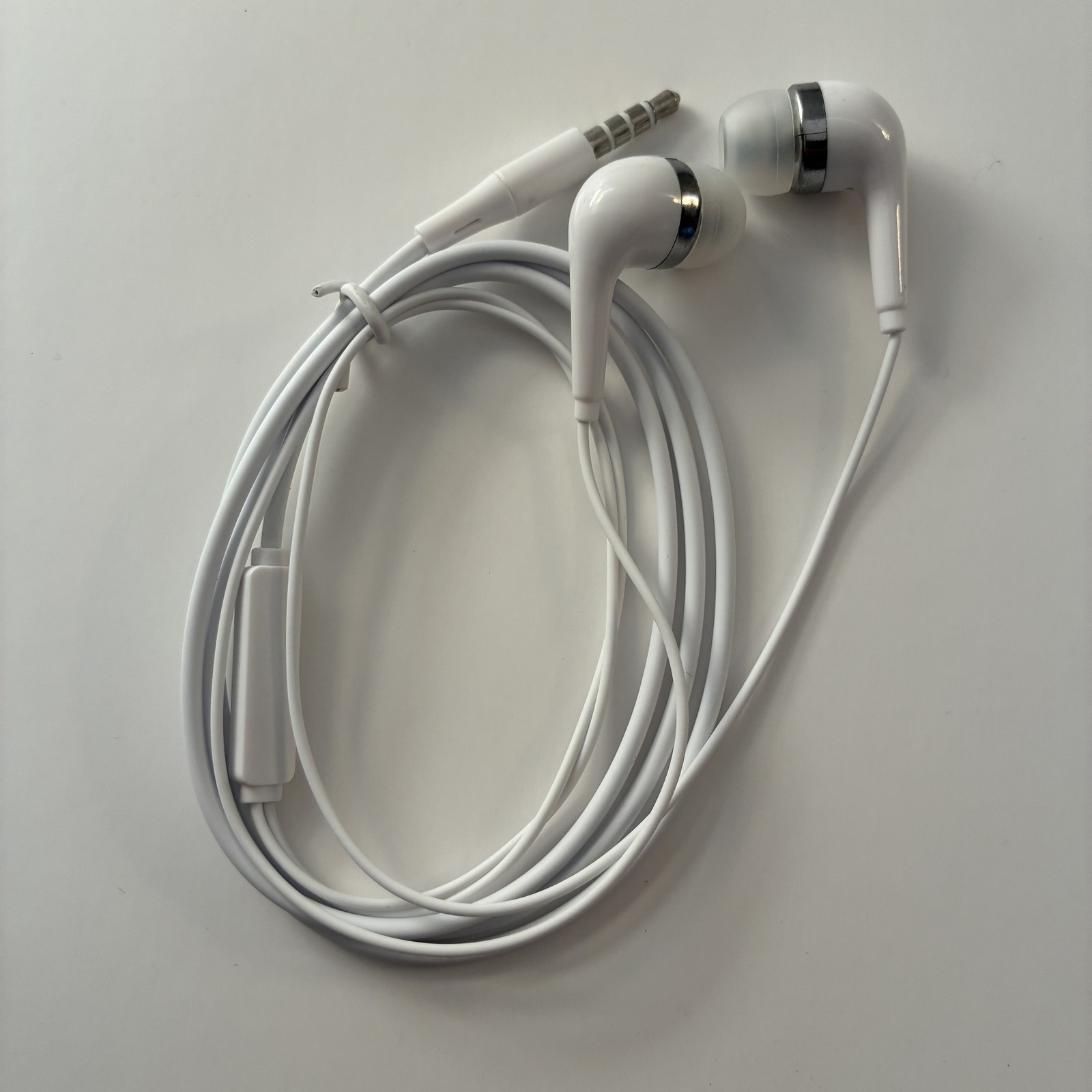 5-Pack Stereo Headphones/Earbuds for iPod/iPhone/iPad/Zune MP3 Player 3.5mm Jack