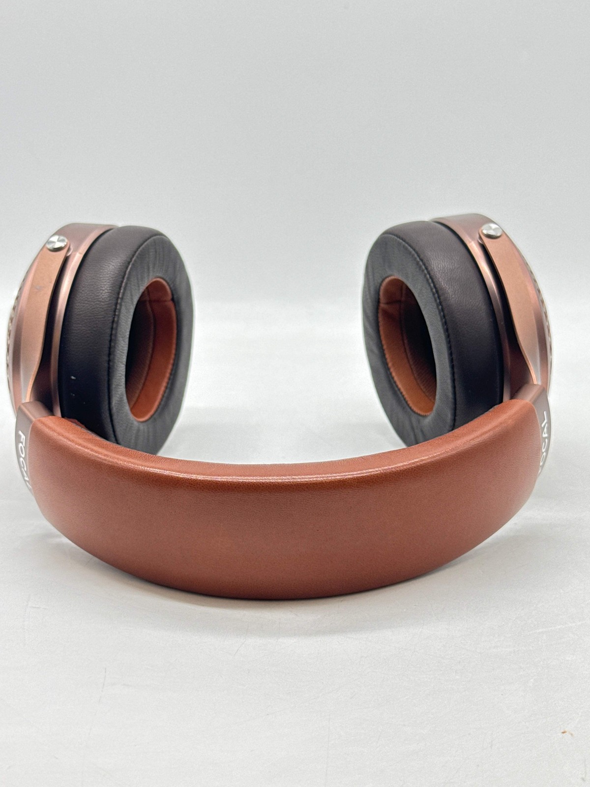 Focal Stellia High-Fidelity Closed-Back Circum-Aural Headphones Cognac