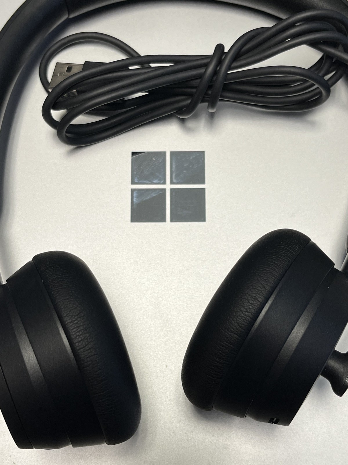 Microsoft Modern Wireless Bluetooth Headset Black – NO DONGLE