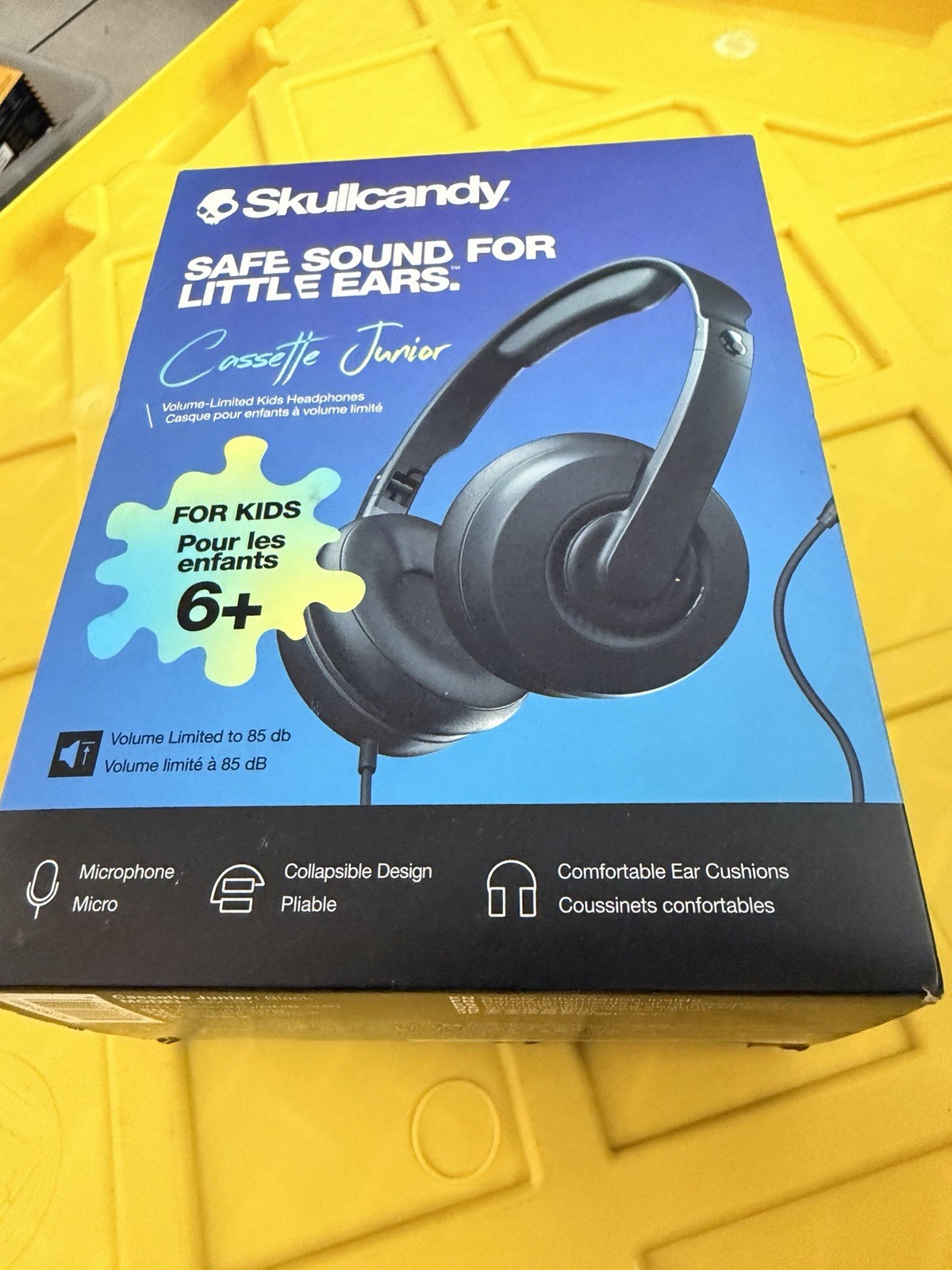 Brand New SkullCandy Cassette Junior Kids Wired Over-Ear Headphone -Black