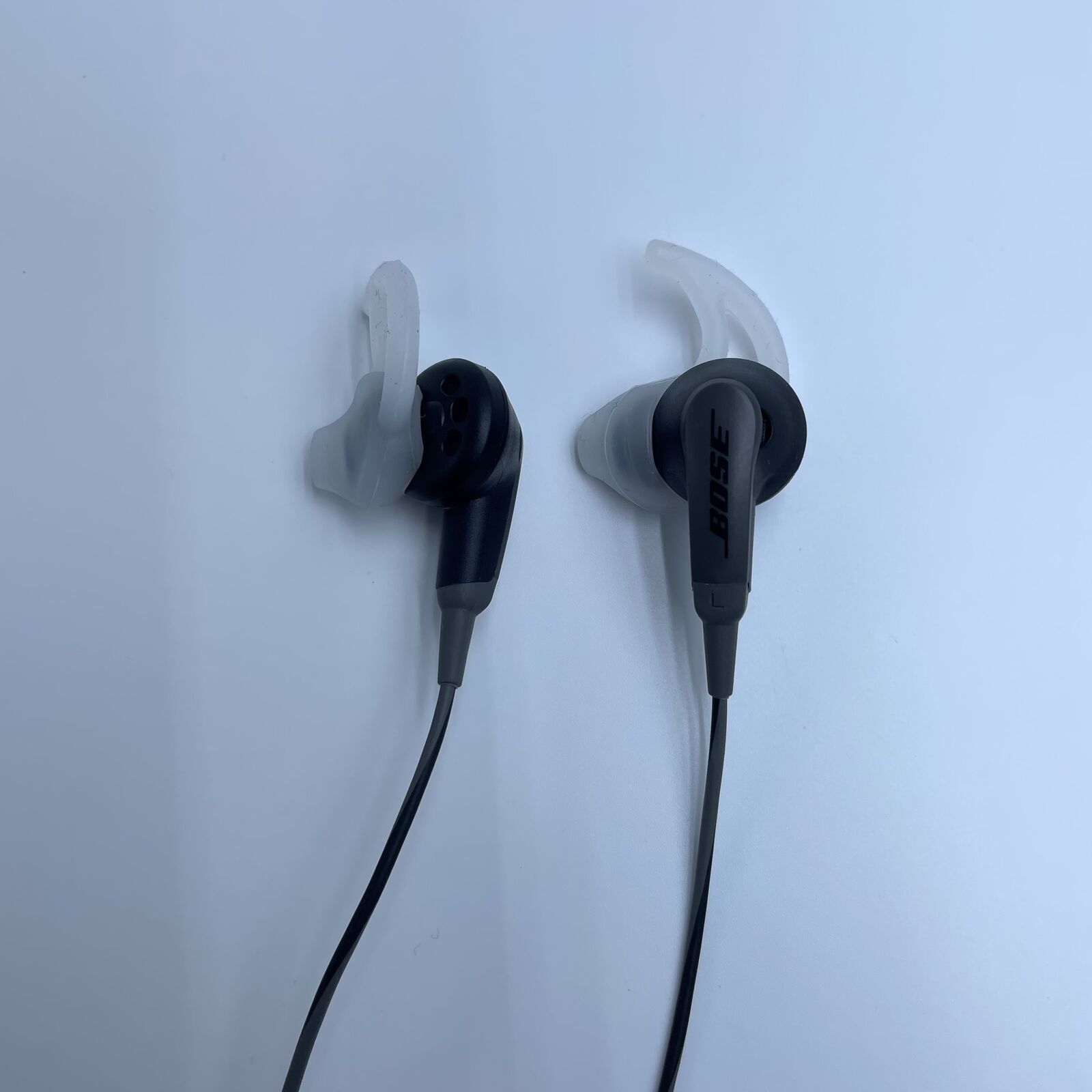 Bose SoundSport Wired 3.5mm Jack Earbuds In-ear Headphones Charcoal-Black