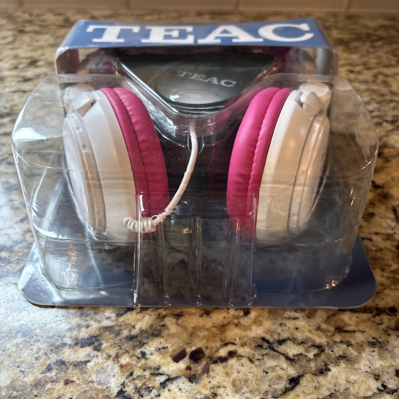 Teac CT-H02 Headphones Over Ear Factory Sealed New 9.8ft Cable NIB. NEW