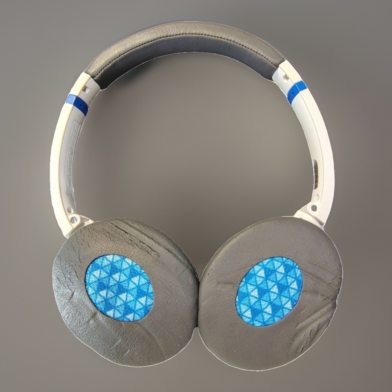 Bose SoundTrue On-Ear Wired Headphones White Great Condition!
