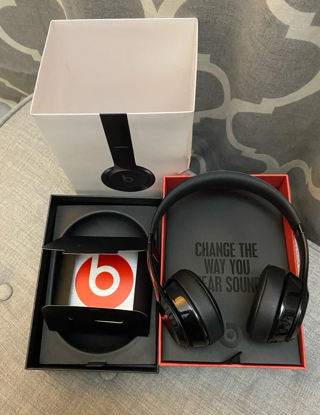 Beats by Dr. Dre Solo3 Over the Ear Headphone – Gloss Black