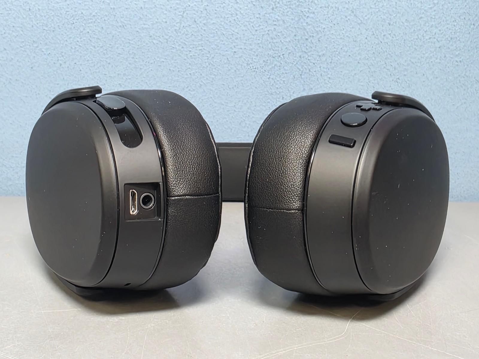 Skullcandy Crusher Wireless Headphones -Black – S6CRW-K591 New!