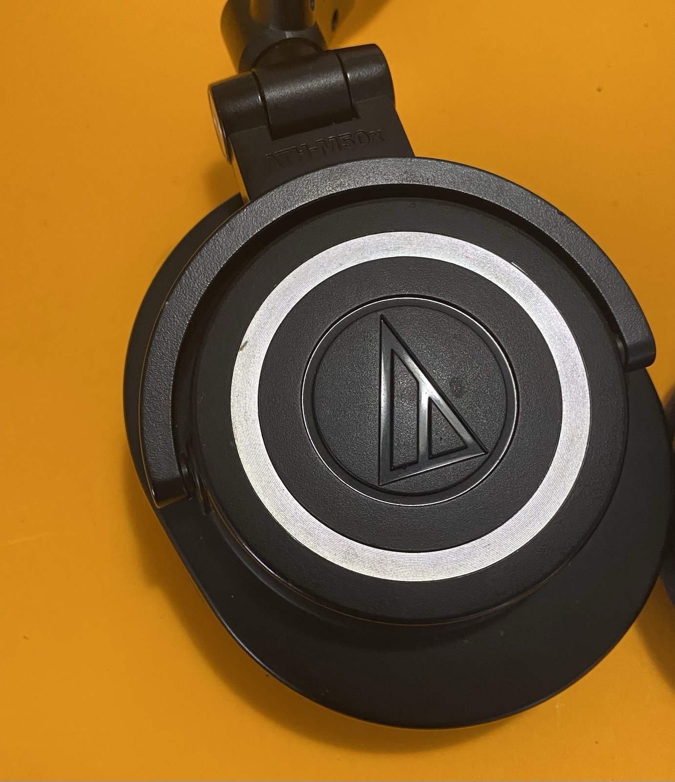 Audio-Technica ATH-M50x Professional Monitor Headphones Black Working READ