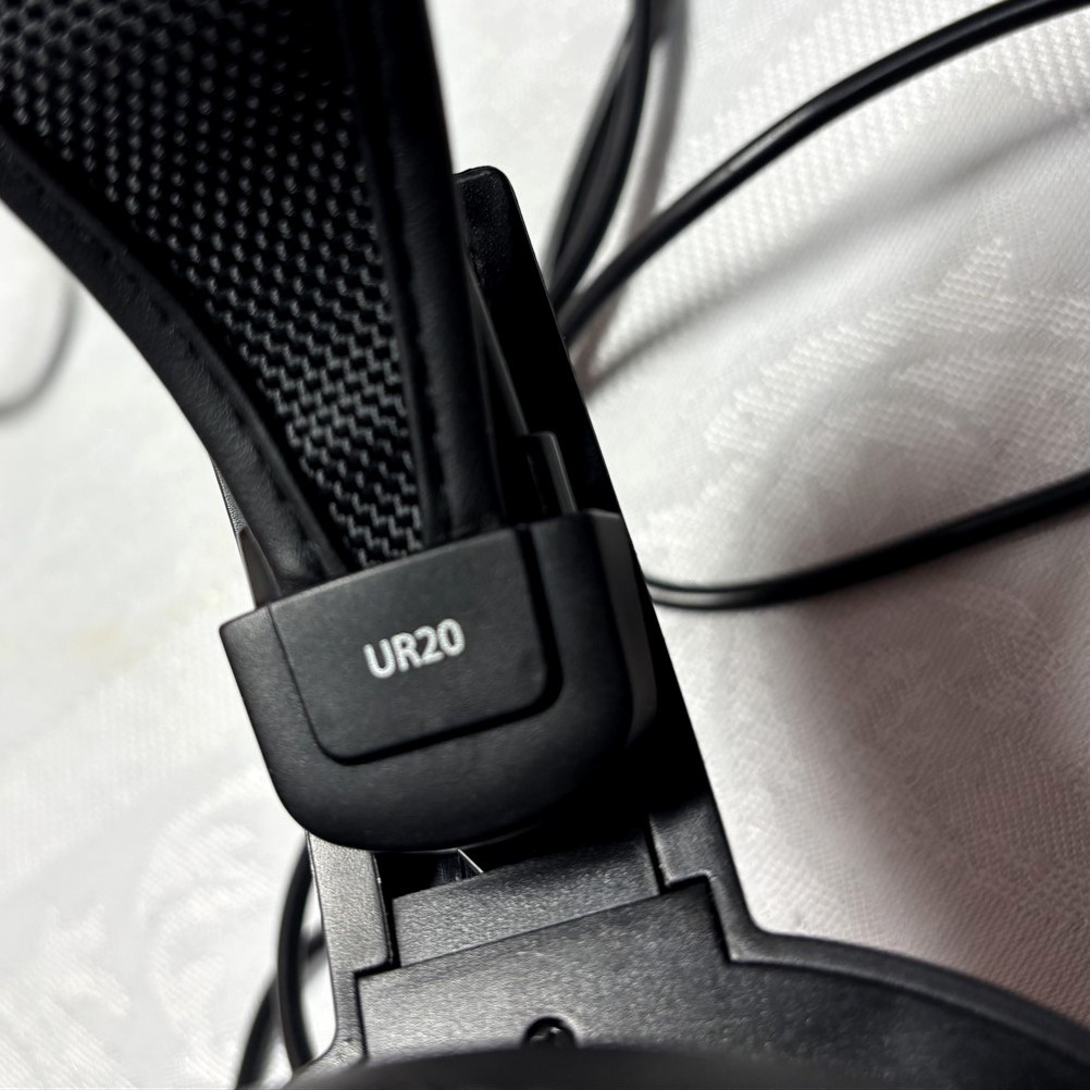 KOSS UR20 home audio Headphones studio over ear DJ wired 8ft cord 3.5mm jack